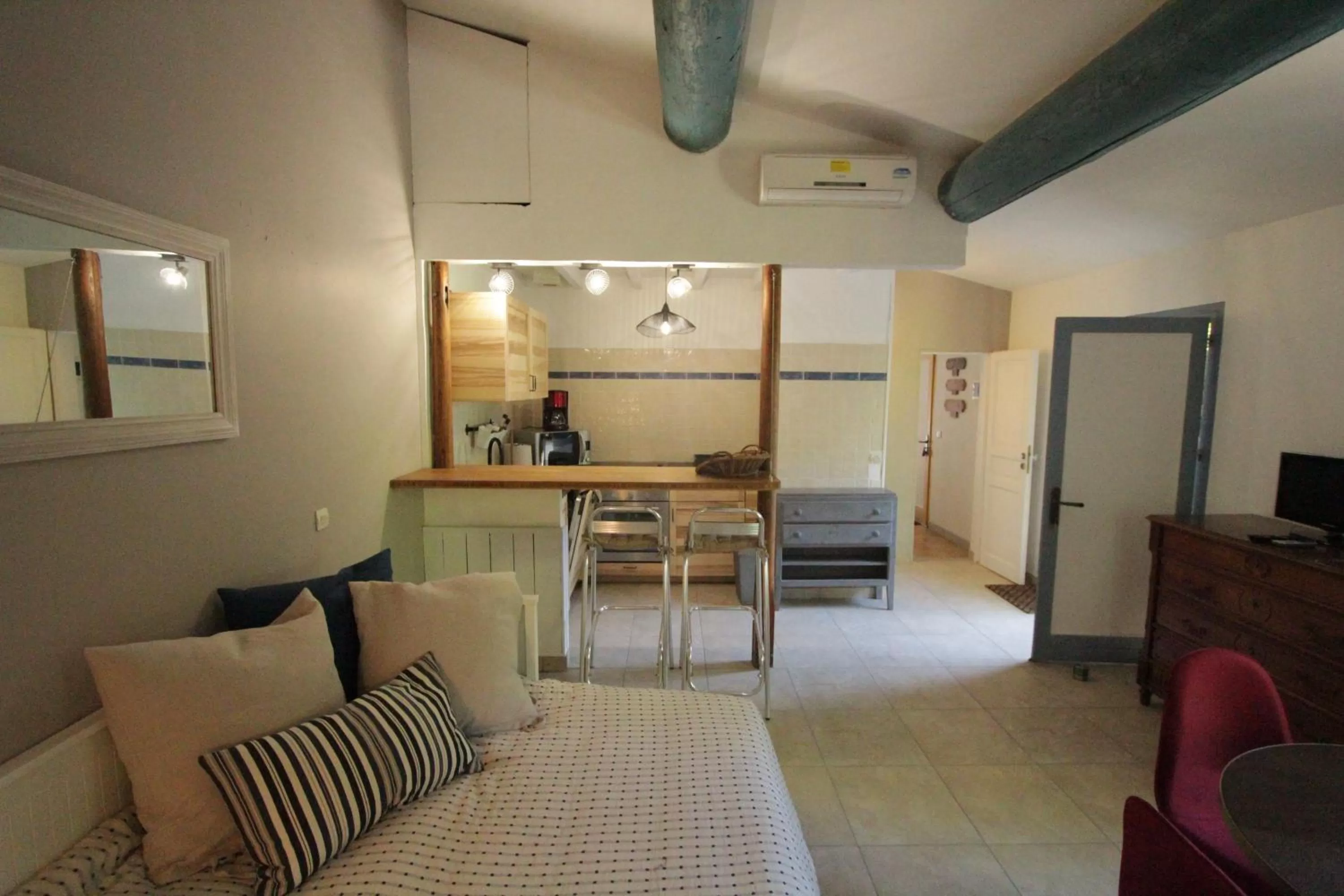 Bed, Seating Area in Le Pavillon Vert - B&B