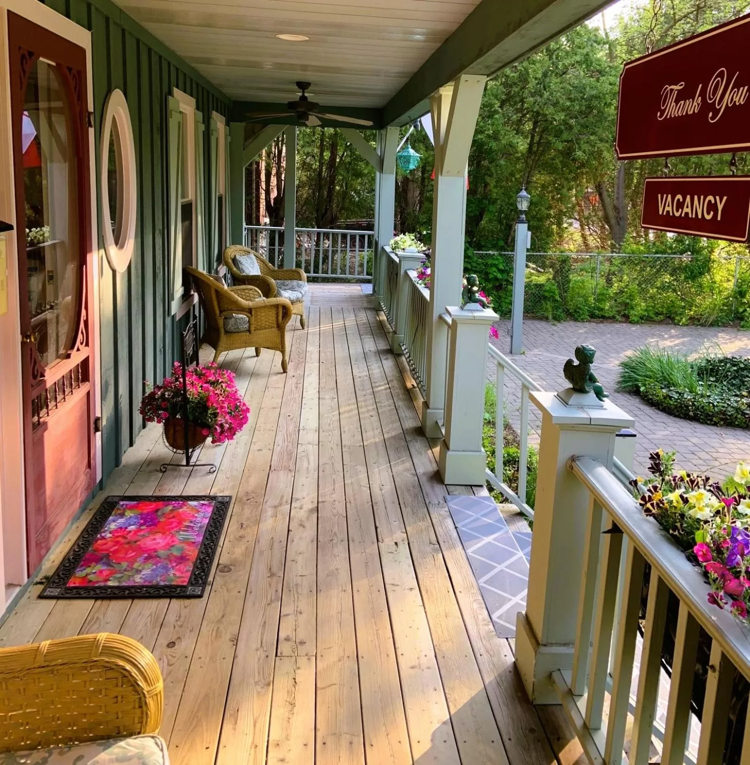 Balcony/Terrace in WeatherPine Inn