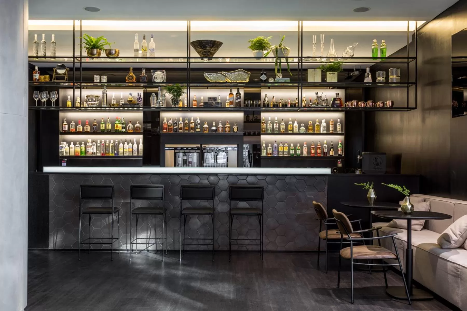 Lounge or bar in Pullman Sao Paulo Ibirapuera