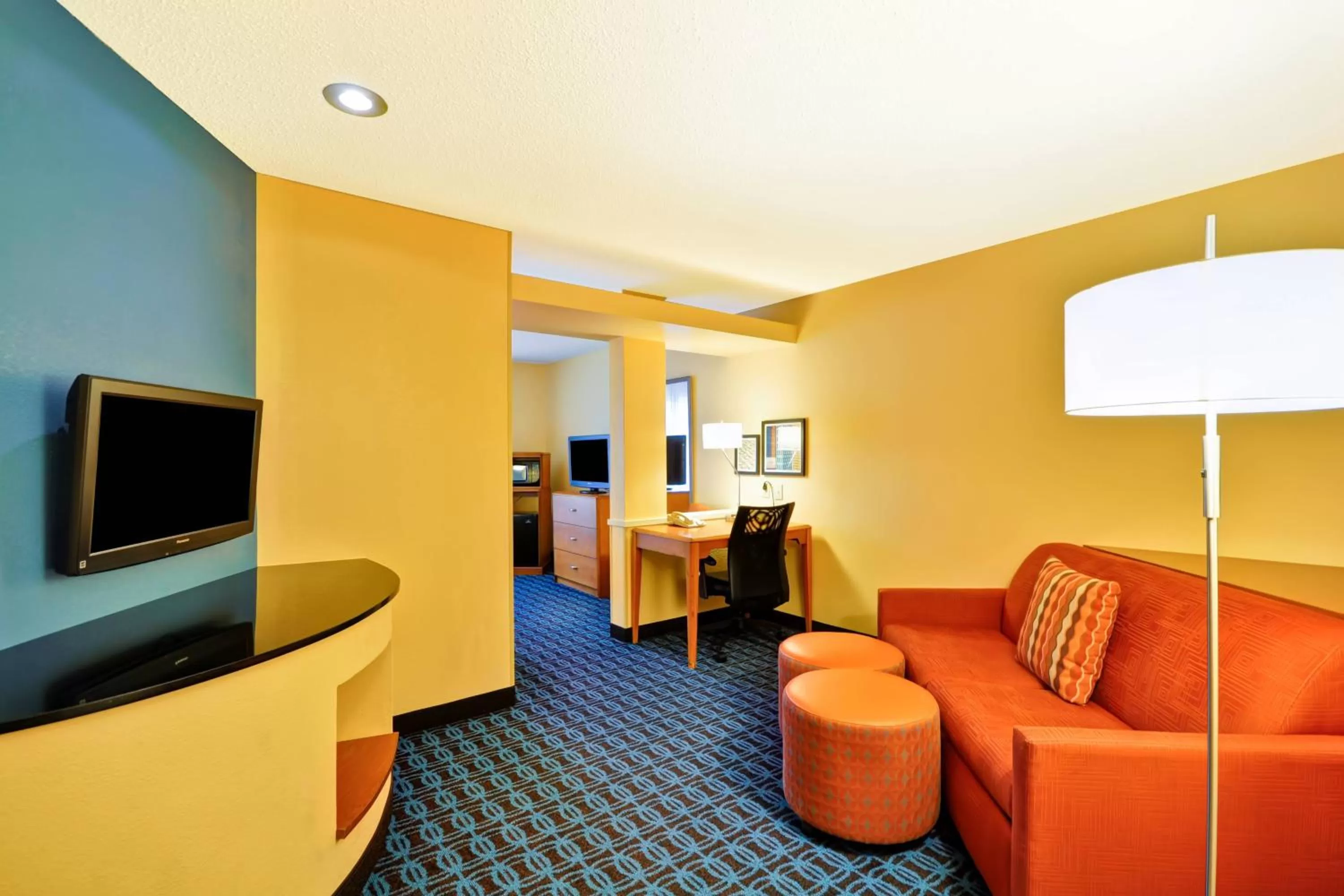 Living room in Fairfield Inn & Suites Dallas Medical/Market Center