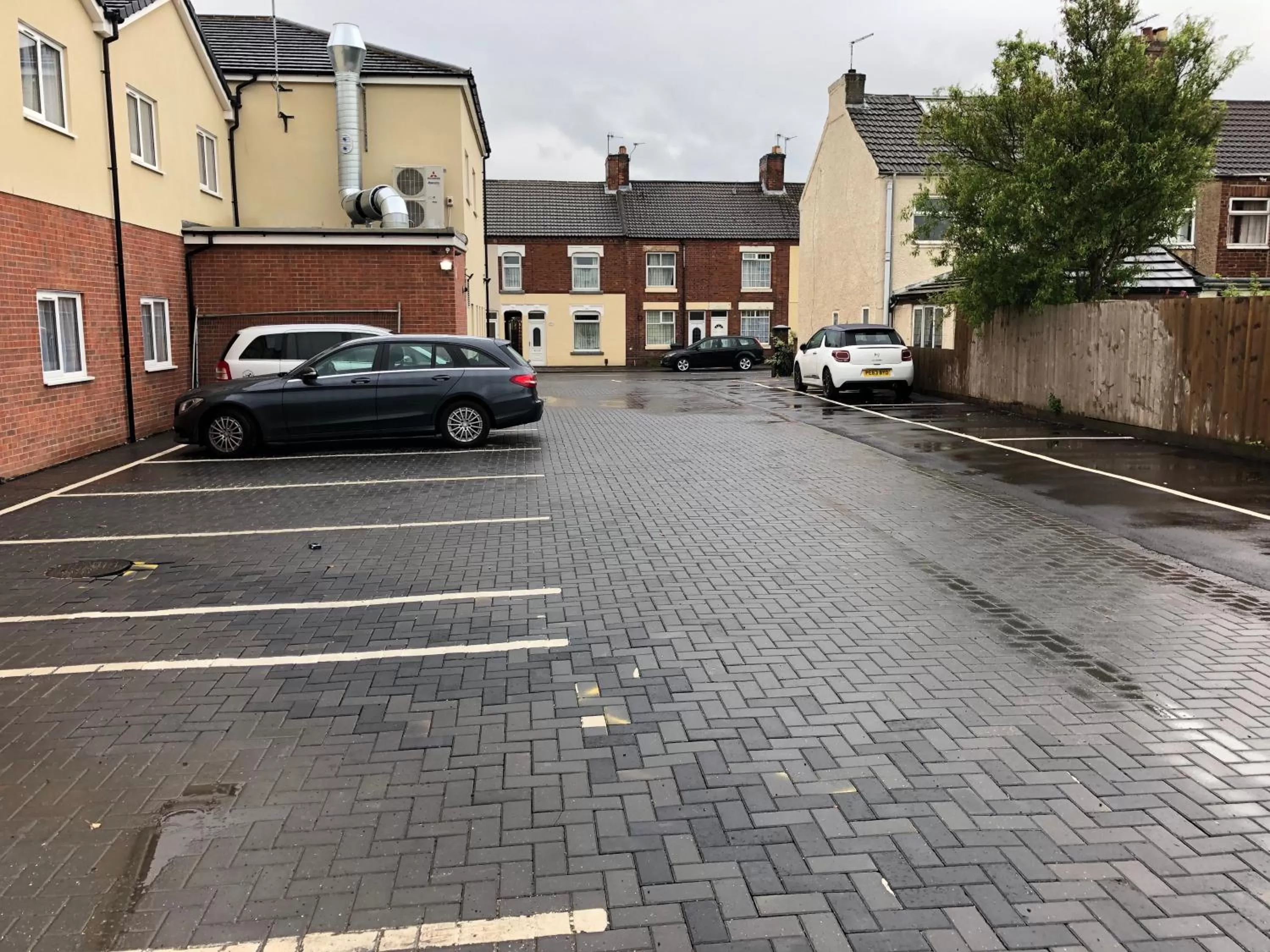 Property building in Halfway Hotel