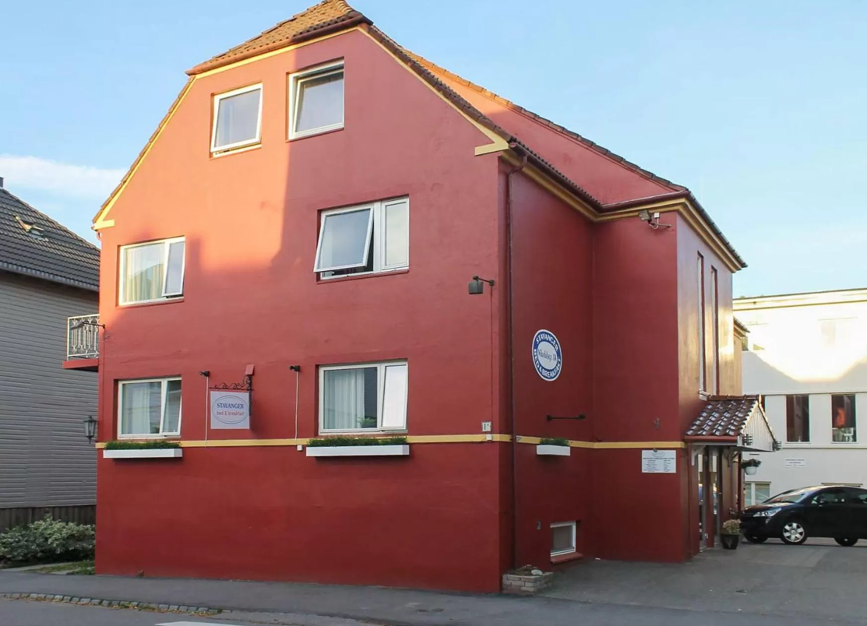 Facade/entrance, Property Building in Stavanger Bed & Breakfast