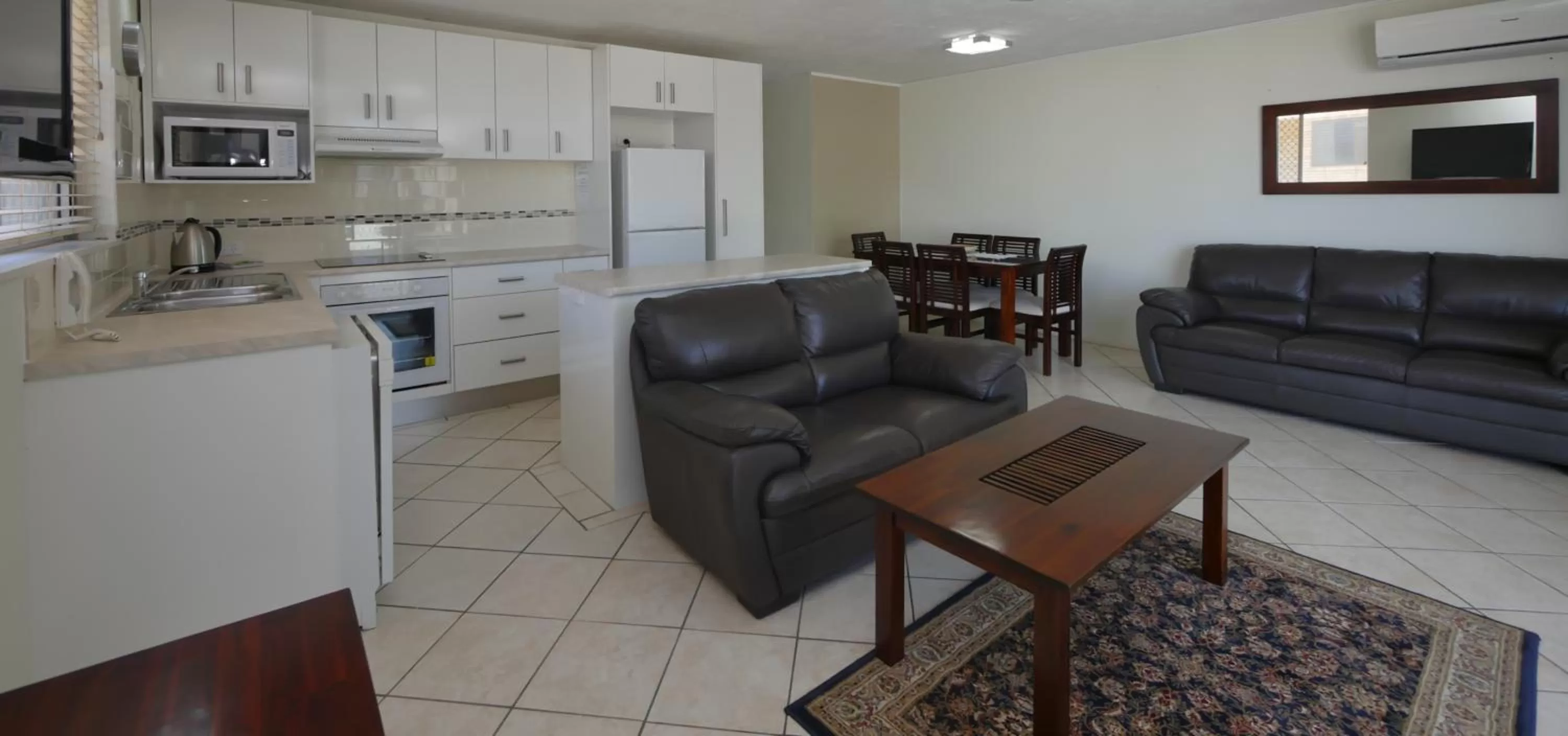 Living room in Merrima Court Holidays