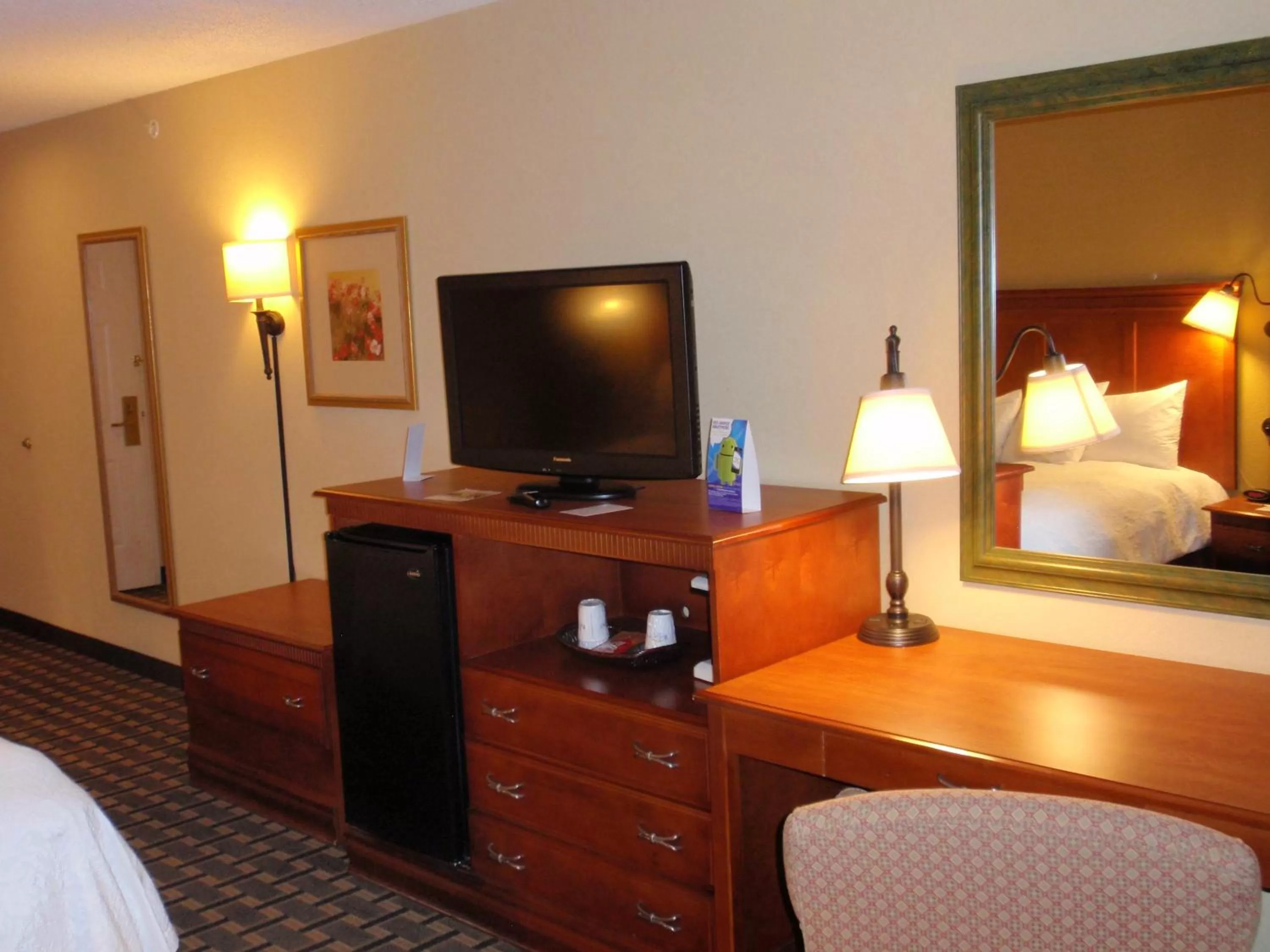 Decorative detail, Bed in Baymont by Wyndham Lewisville