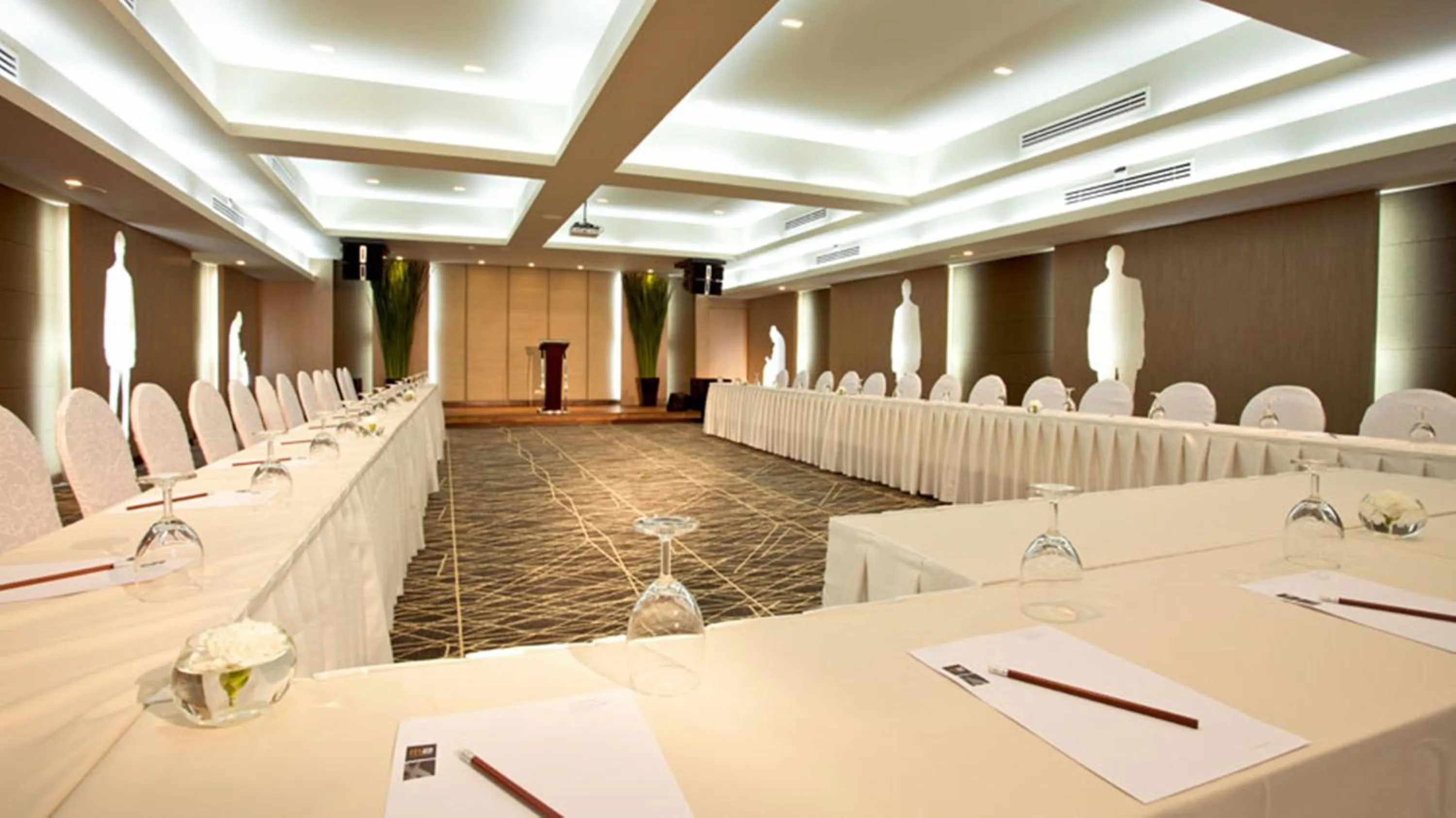 Banquet/Function facilities in M2 de Bangkok Hotel