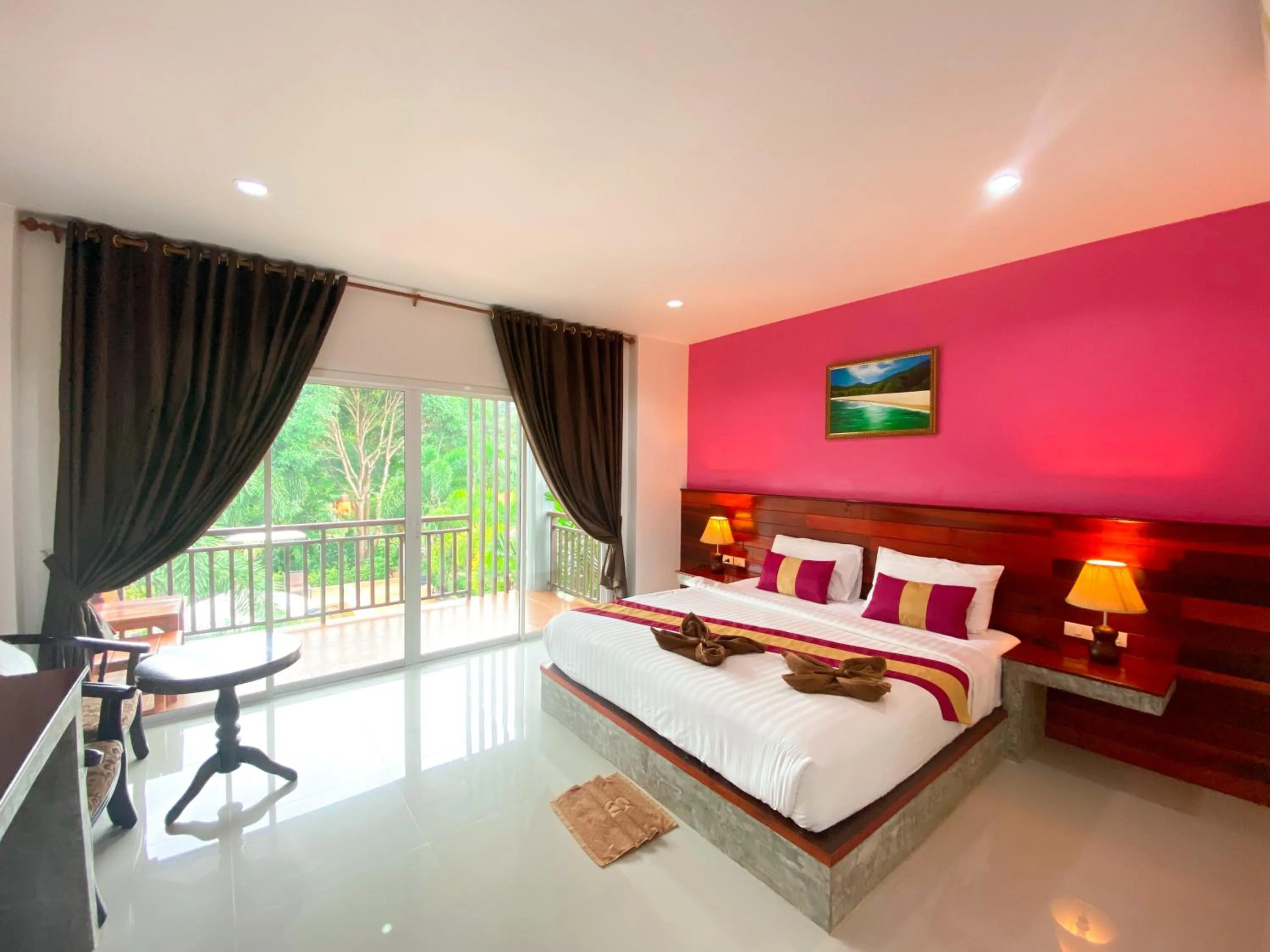 Bed in Hatzanda Lanta Resort - SHA Extra Plus