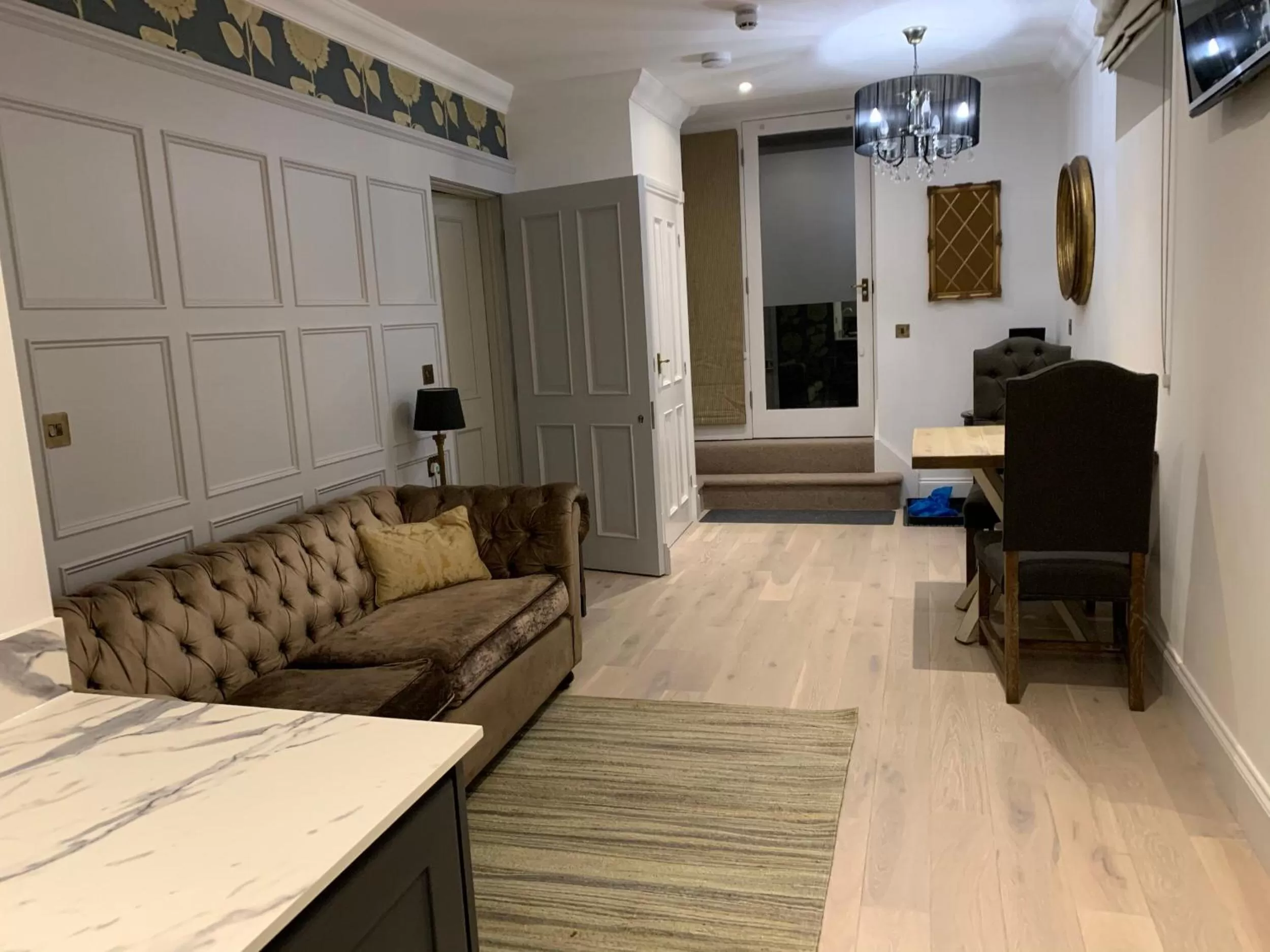 Seating area in The Rest Hotel