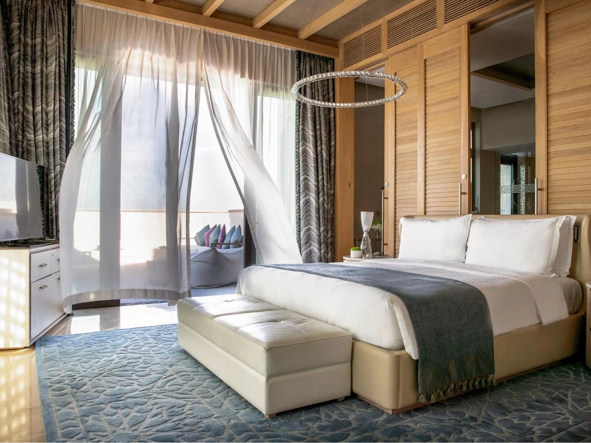 Bedroom, Bed in Jumeirah Al Naseem Dubai