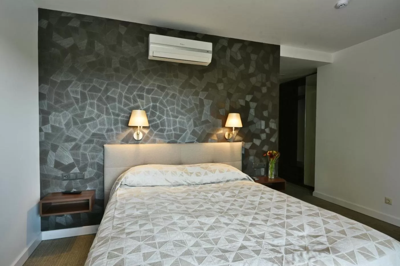 Bed in "Seklytele" apartments