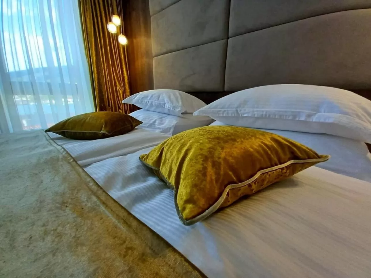 Bed in Hotel Meduza