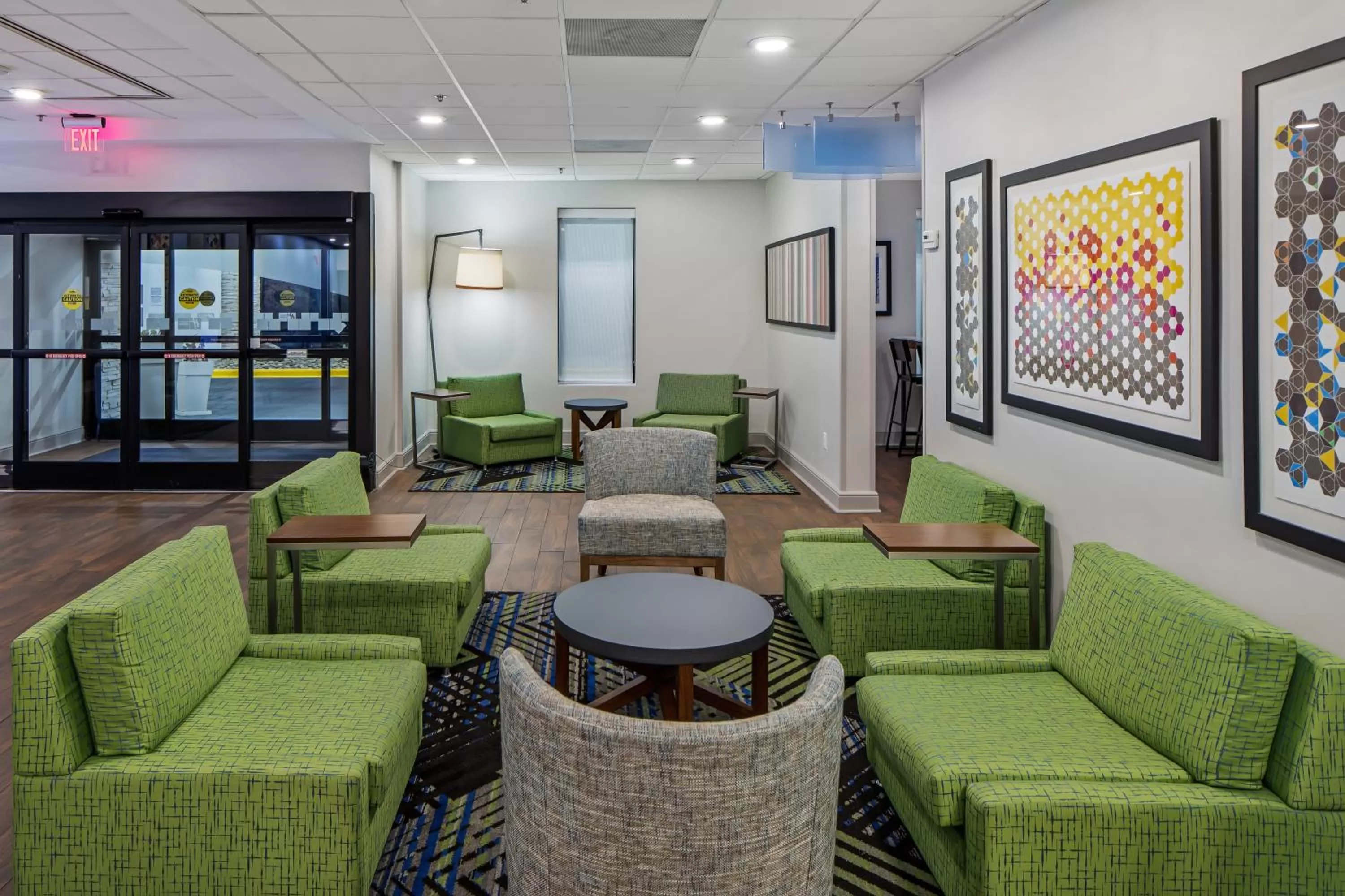 Lobby or reception in Holiday Inn Express Atlanta Airport-College Park by IHG