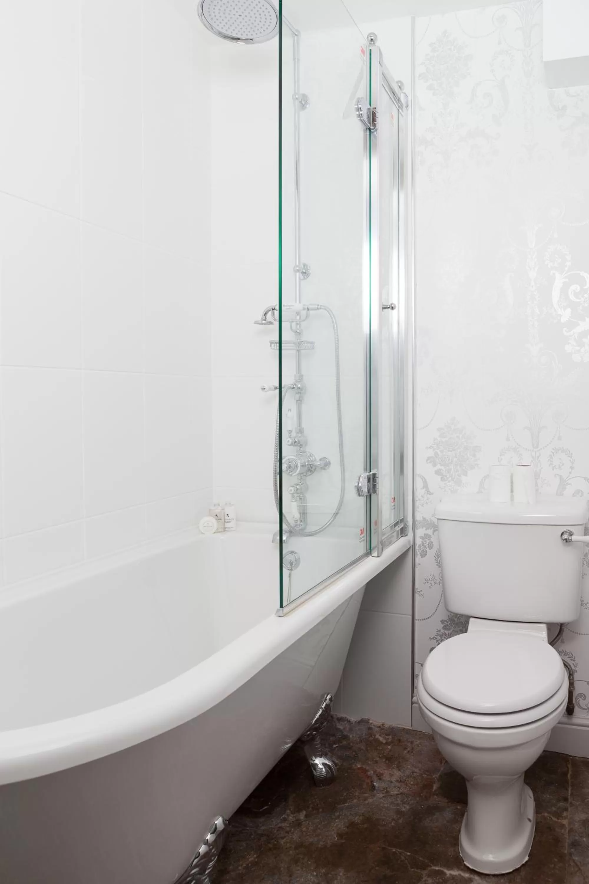 Bathroom in The Old Kiln House