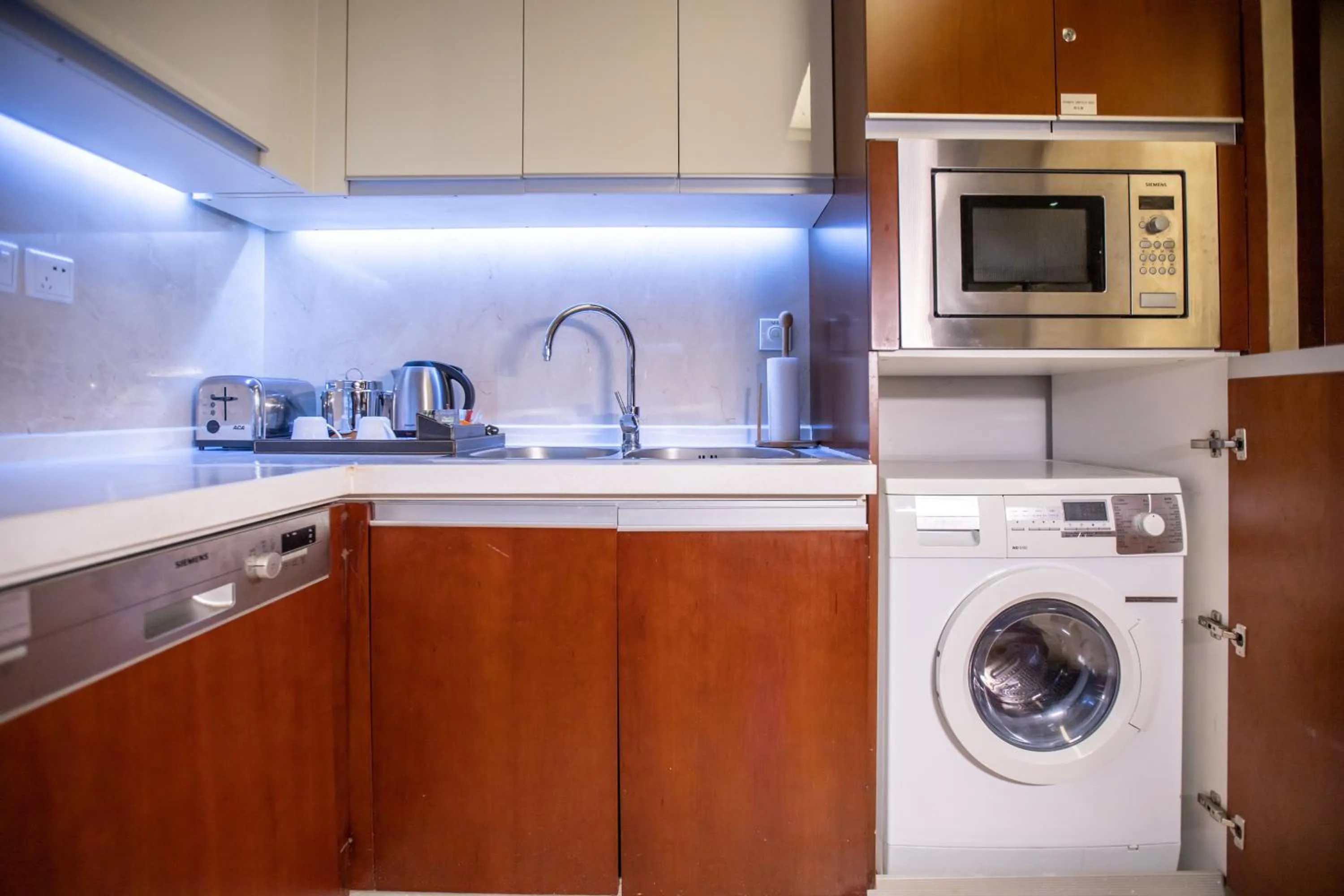 minibar in The Imperial Mansion, Beijing - Marriott Executive Apartments