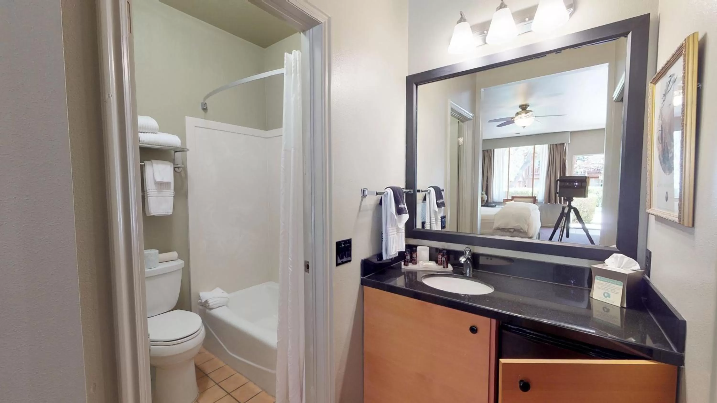 Bathroom in Flanigan`s Resort and Spa