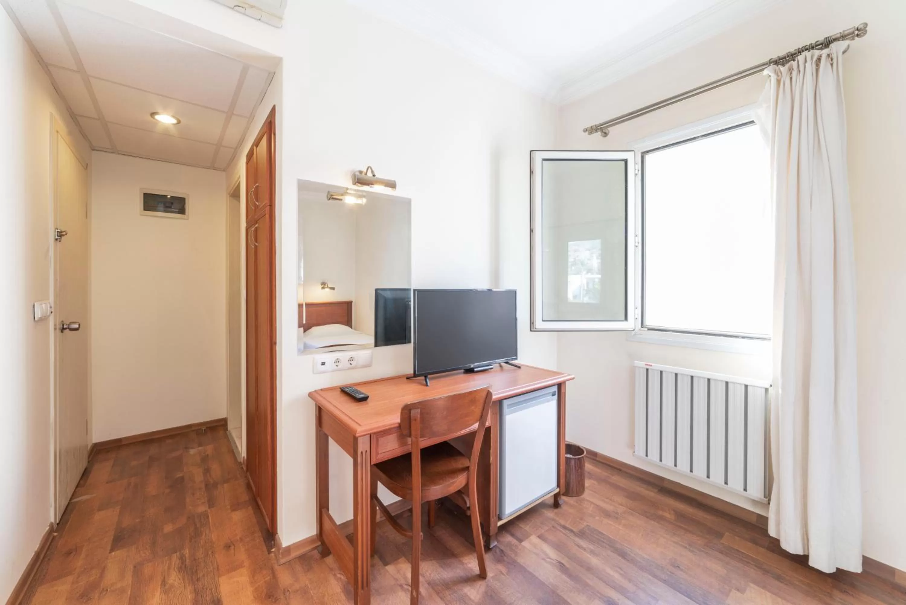 TV and multimedia in Seckin Konaklar