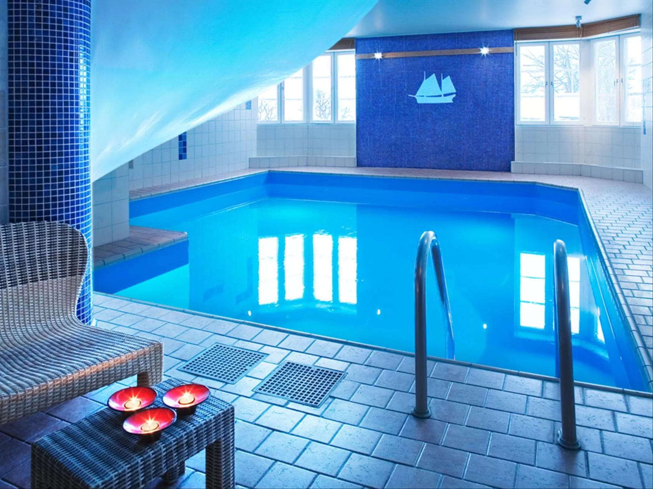 Swimming pool in Quality Hotel Statt