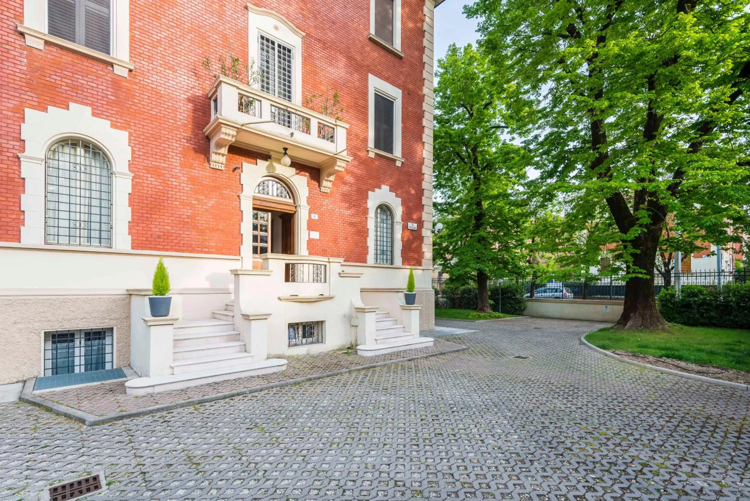 Property building in Villa Savioli Room & Breakfast