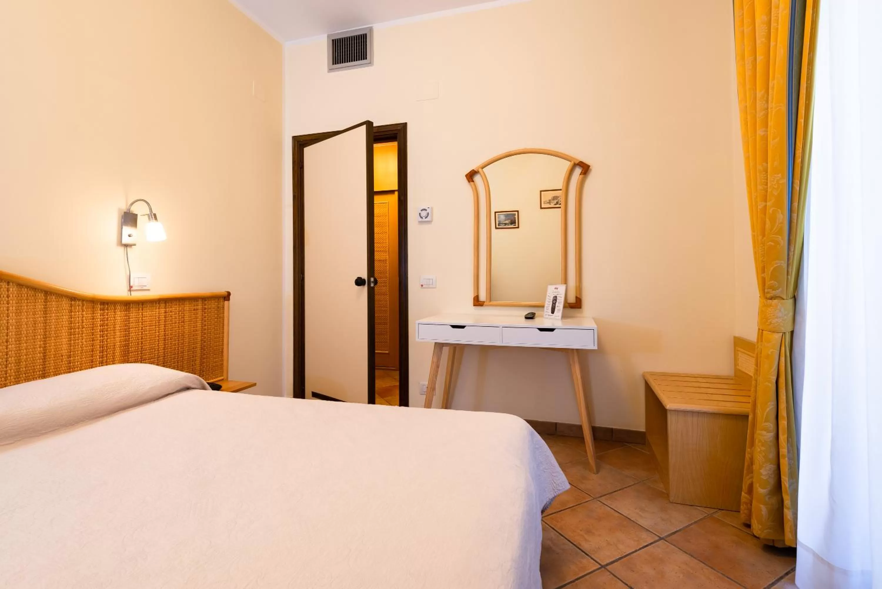 Bedroom, Bed in Hotel Il Ceppo