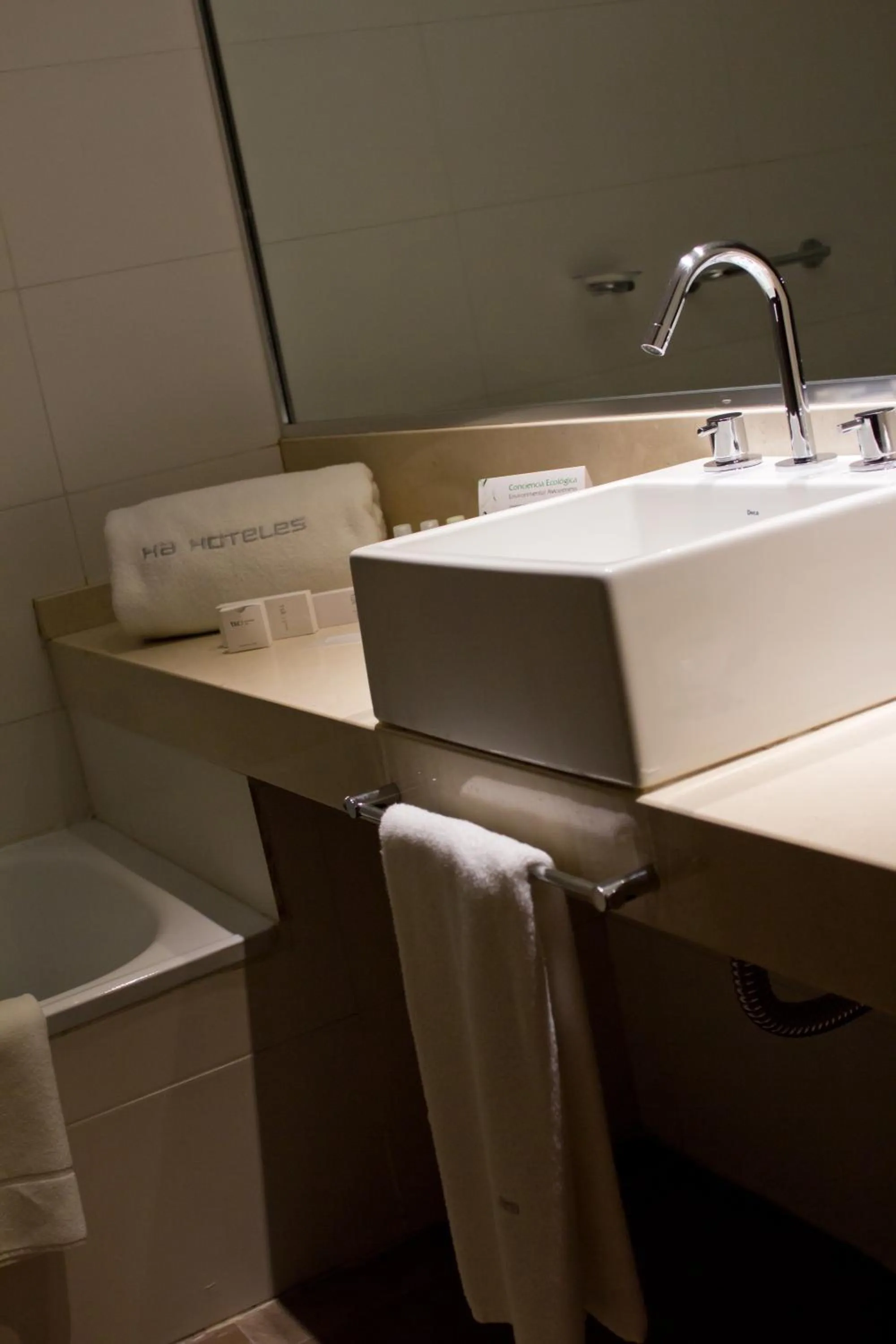 Bathroom in Brizo Neuquén