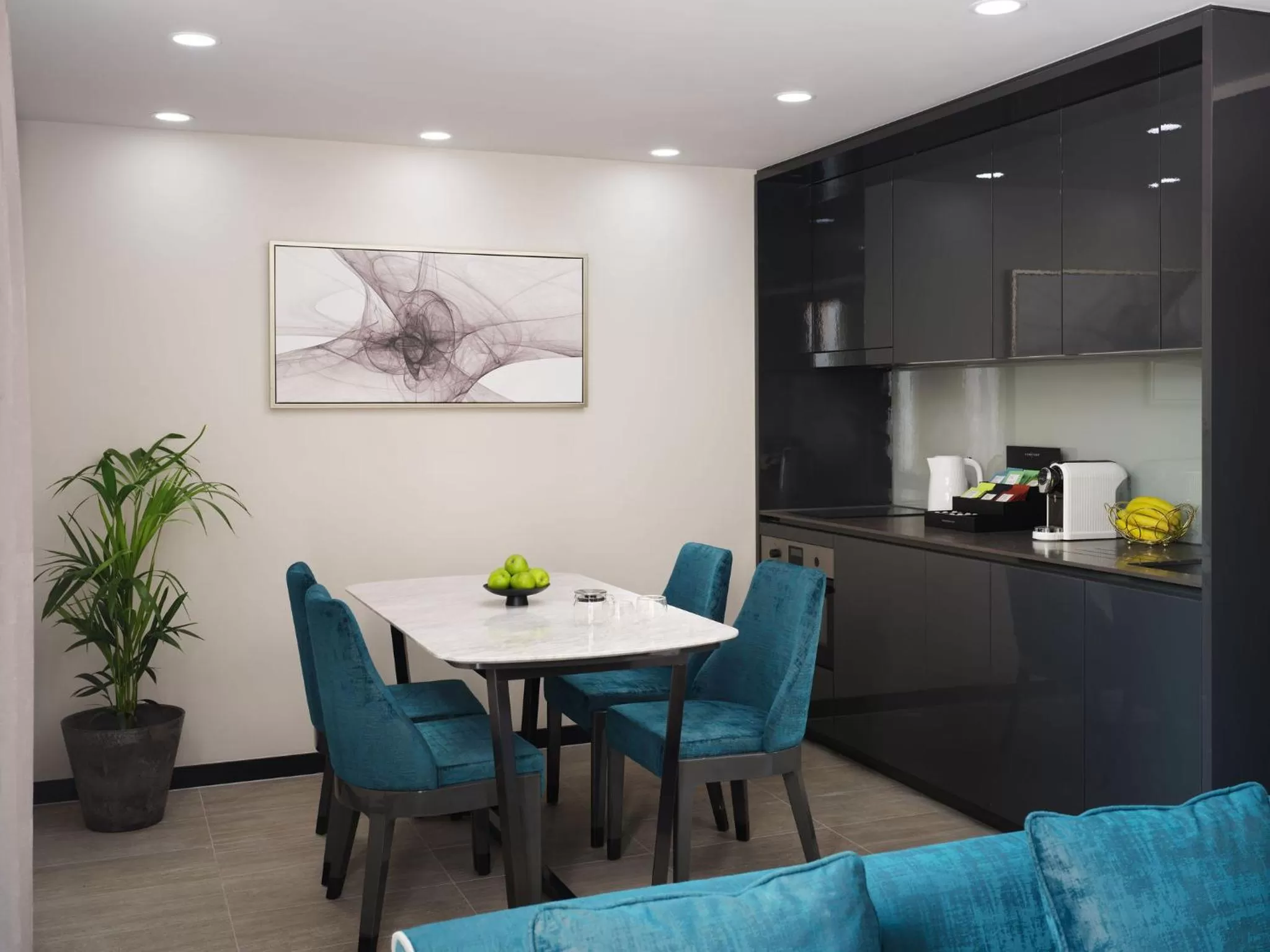 Dining area in Dao by Dorsett West London