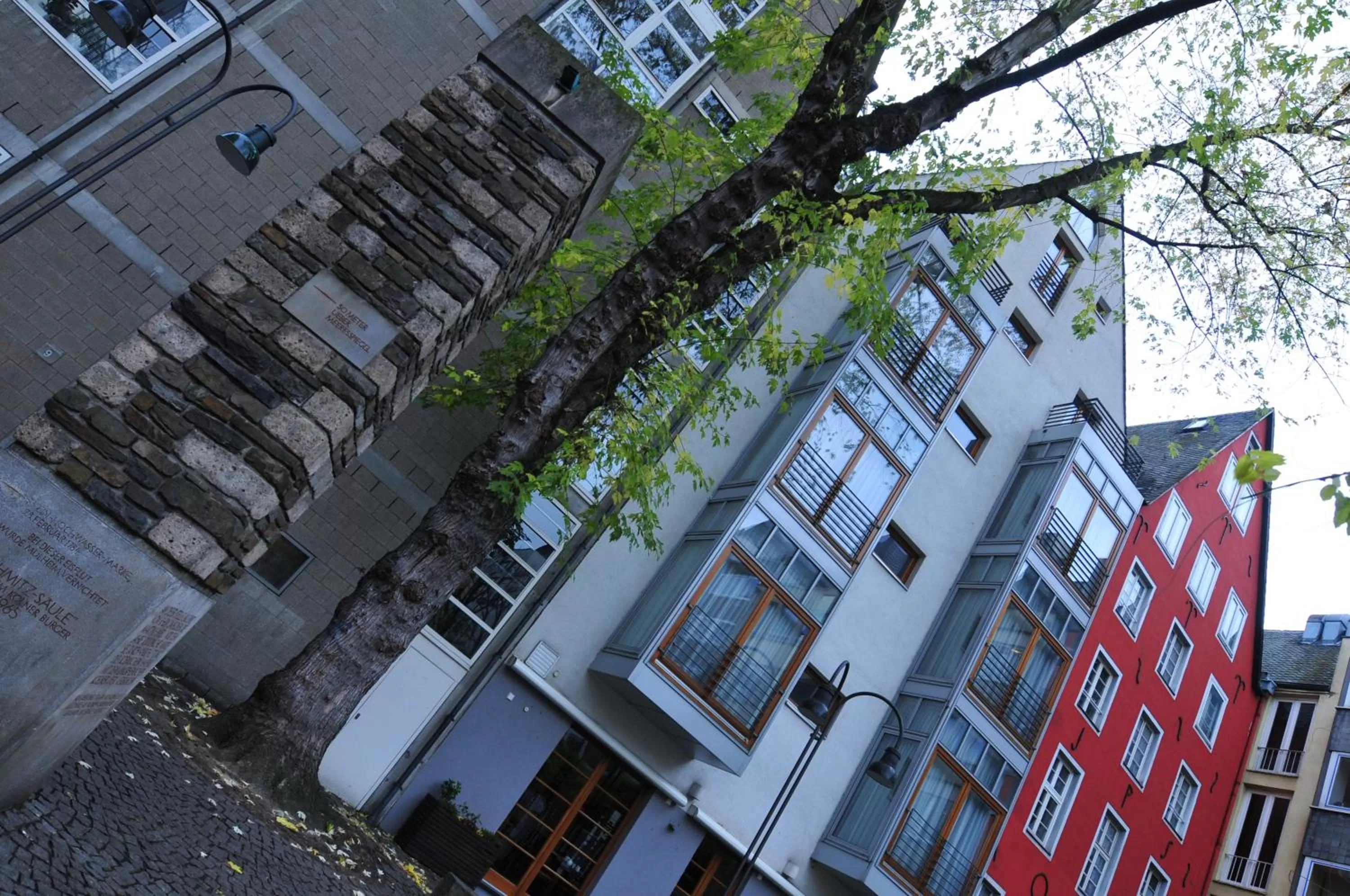 Property building in Lint Hotel Köln