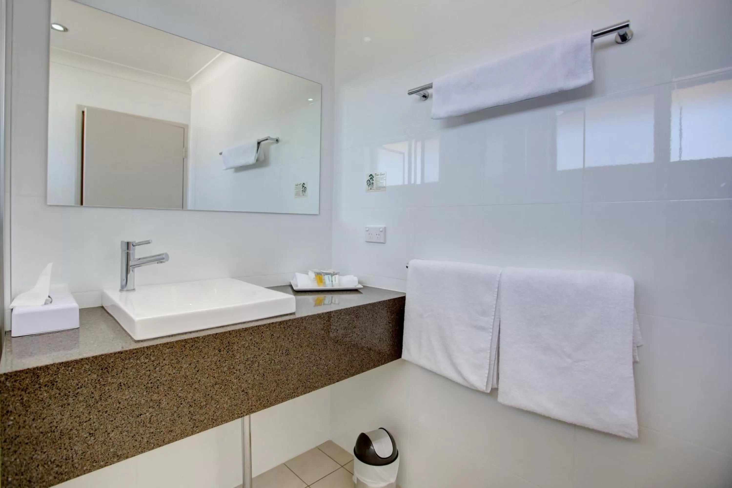 Bathroom in Quality Hotel City Centre