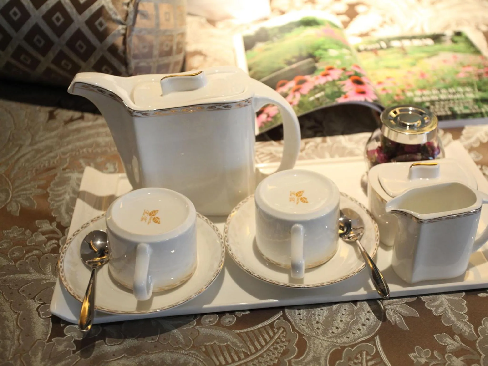 Decorative detail in HJ International Hotel