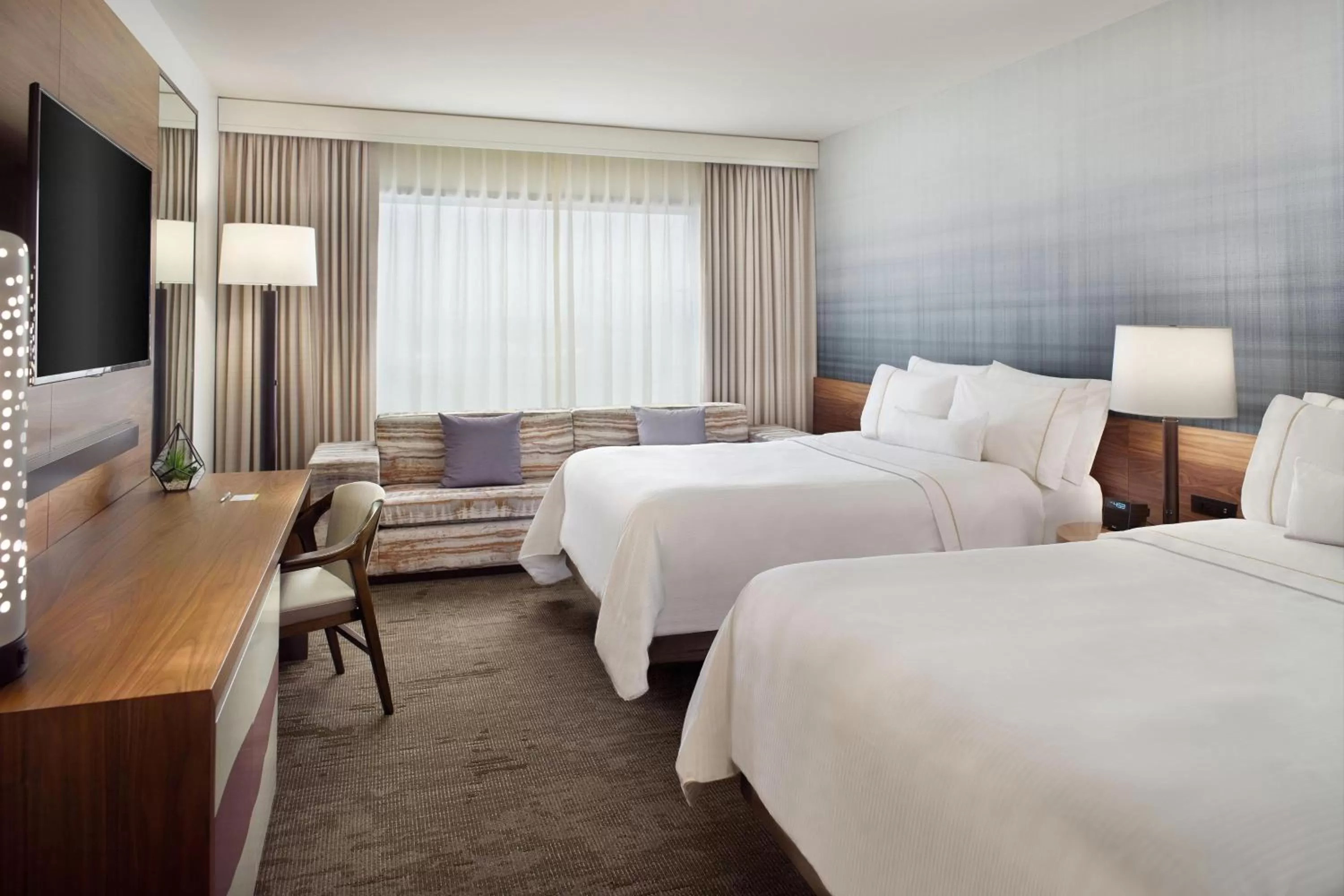 Traditional Double Room with Two Double Beds and Roll-in Shower - Mobility and Hearing Accessible/Low Floor in The Westin Charlotte