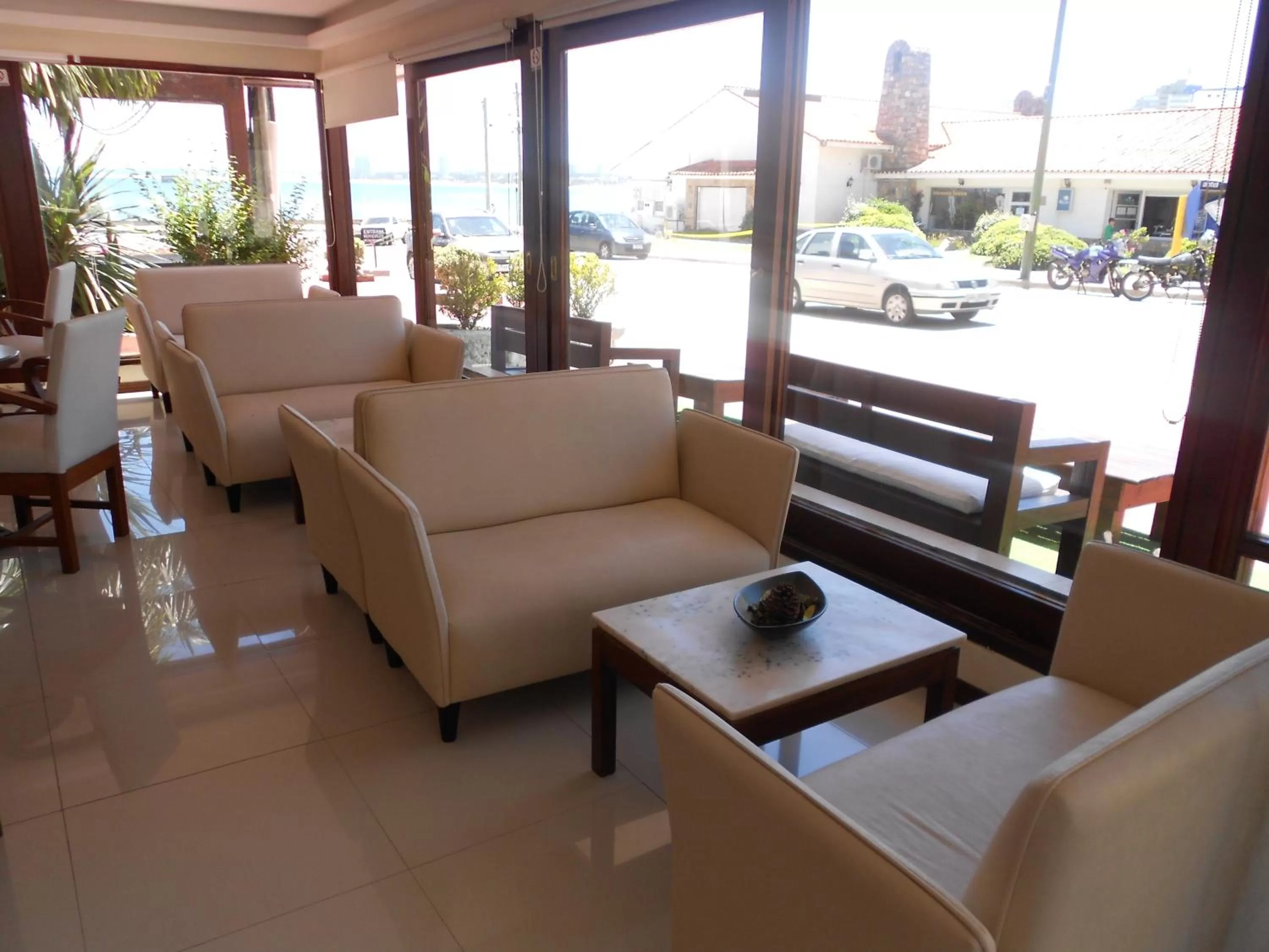 Living room in Tanger Hotel