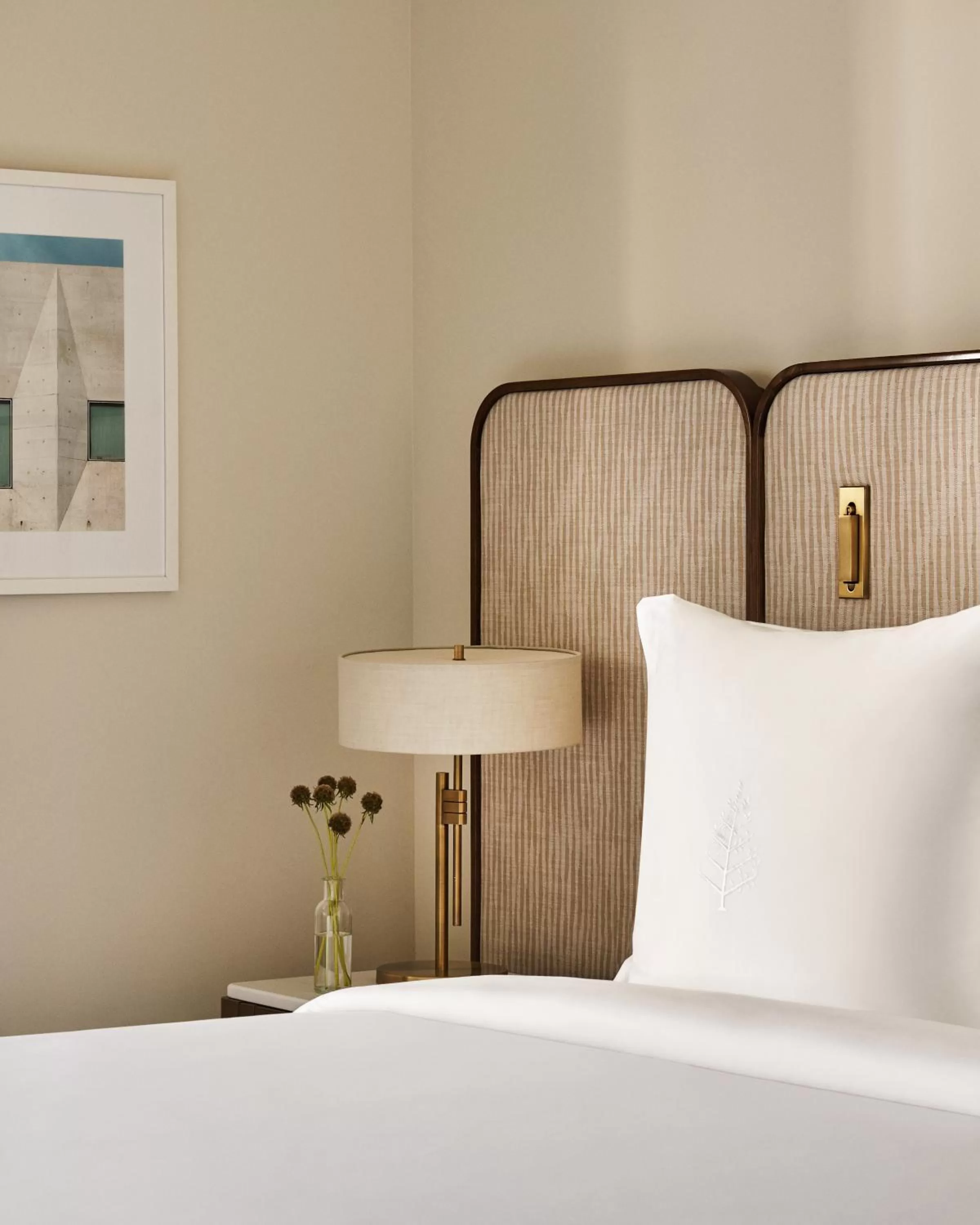 Decorative detail, Bed in Four Seasons Hotel Miami