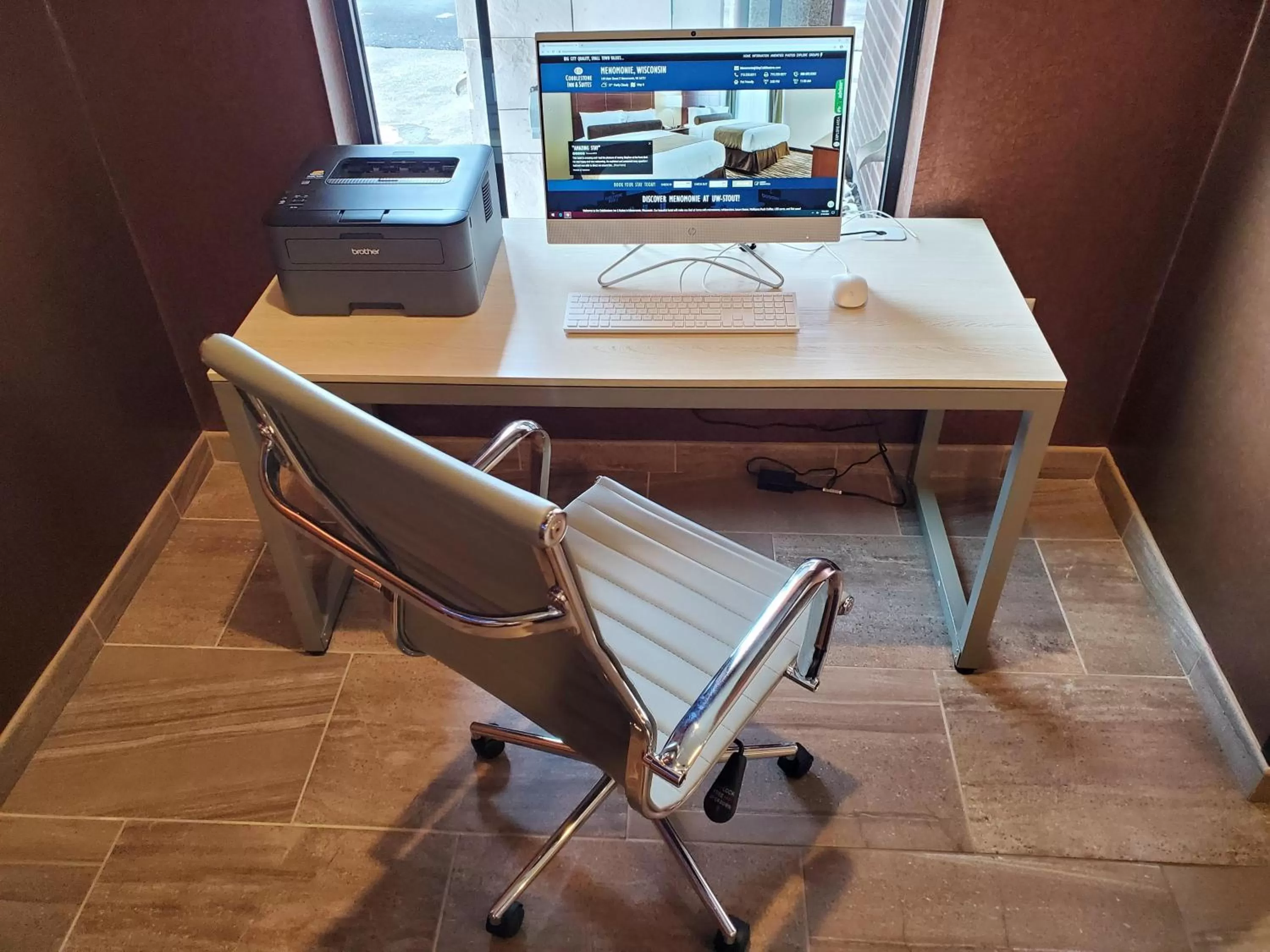 Business facilities in Cobblestone Inn & Suites - Menomonie/UW-Stout