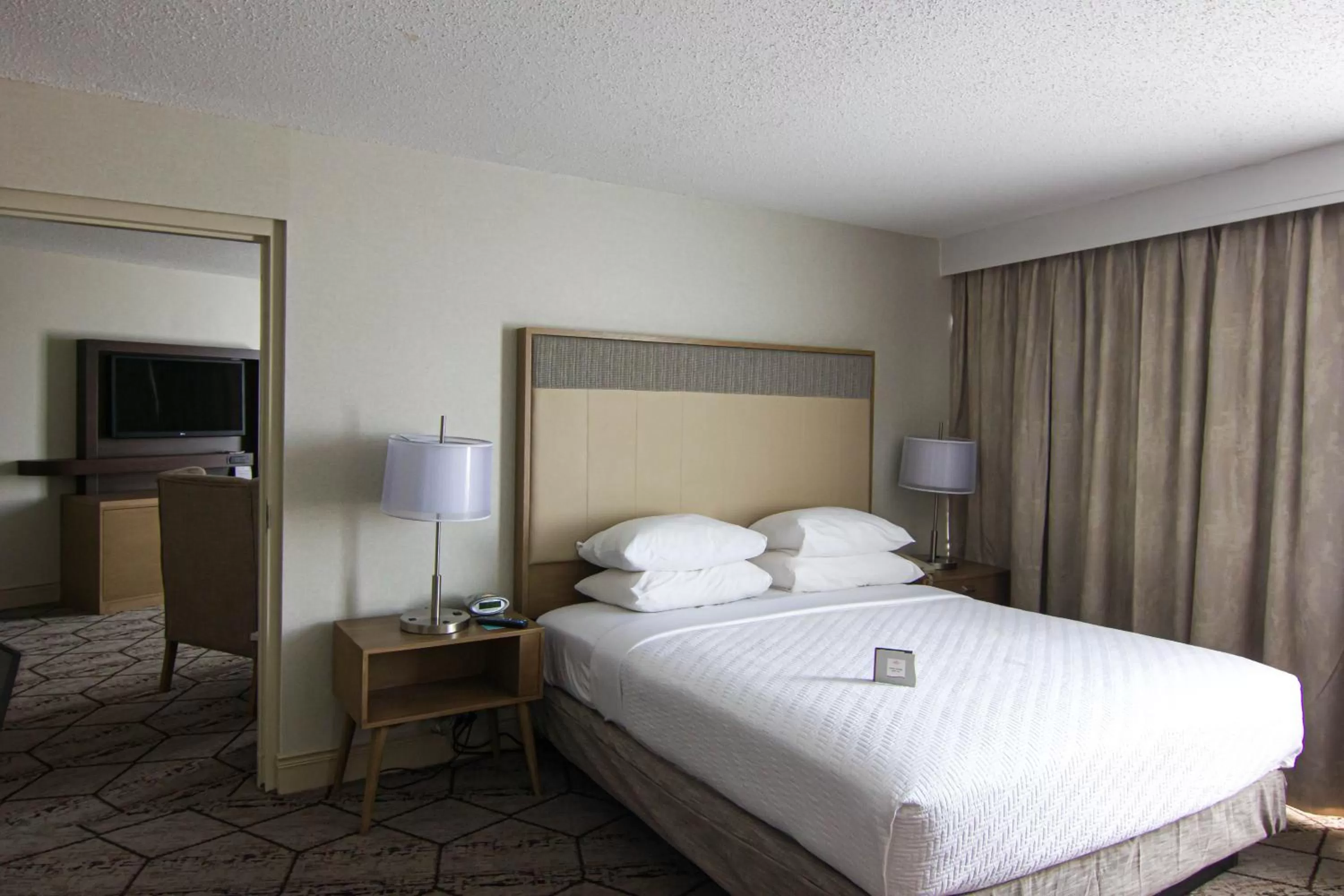 Bed in Crowne Plaza Syracuse by IHG