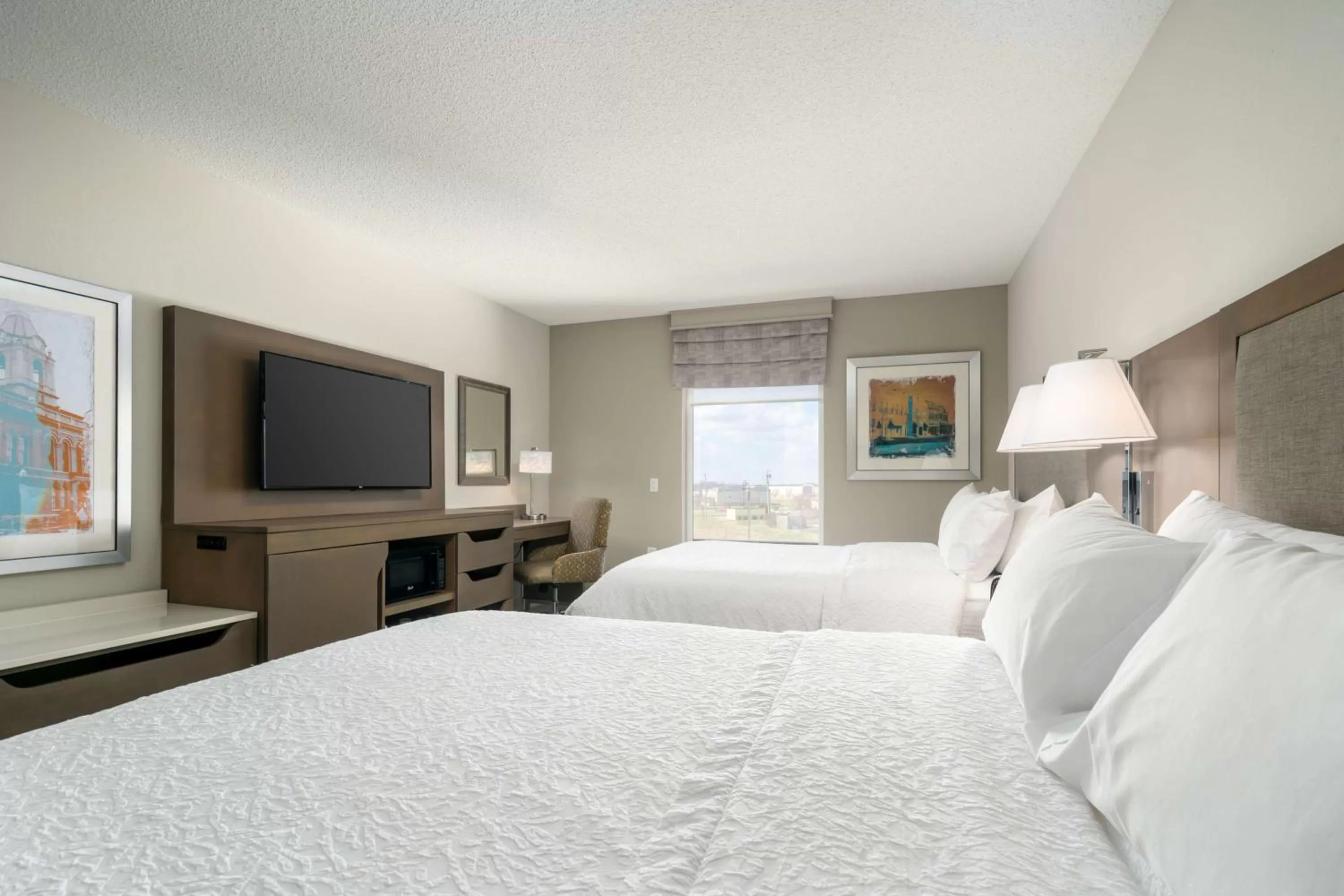 Bed in Hampton Inn - Springfield