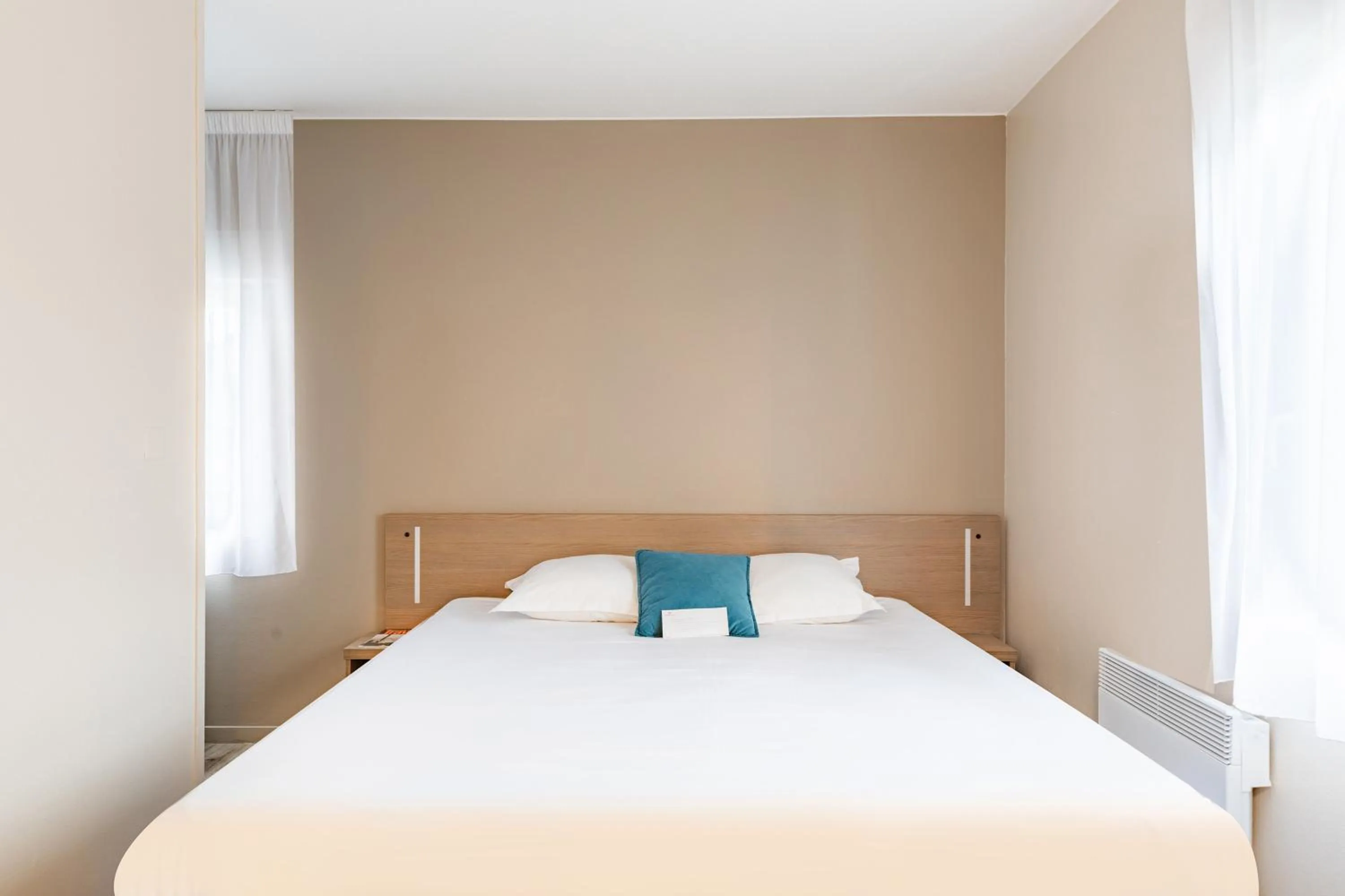 Bed in Appart'City Classic Limoges