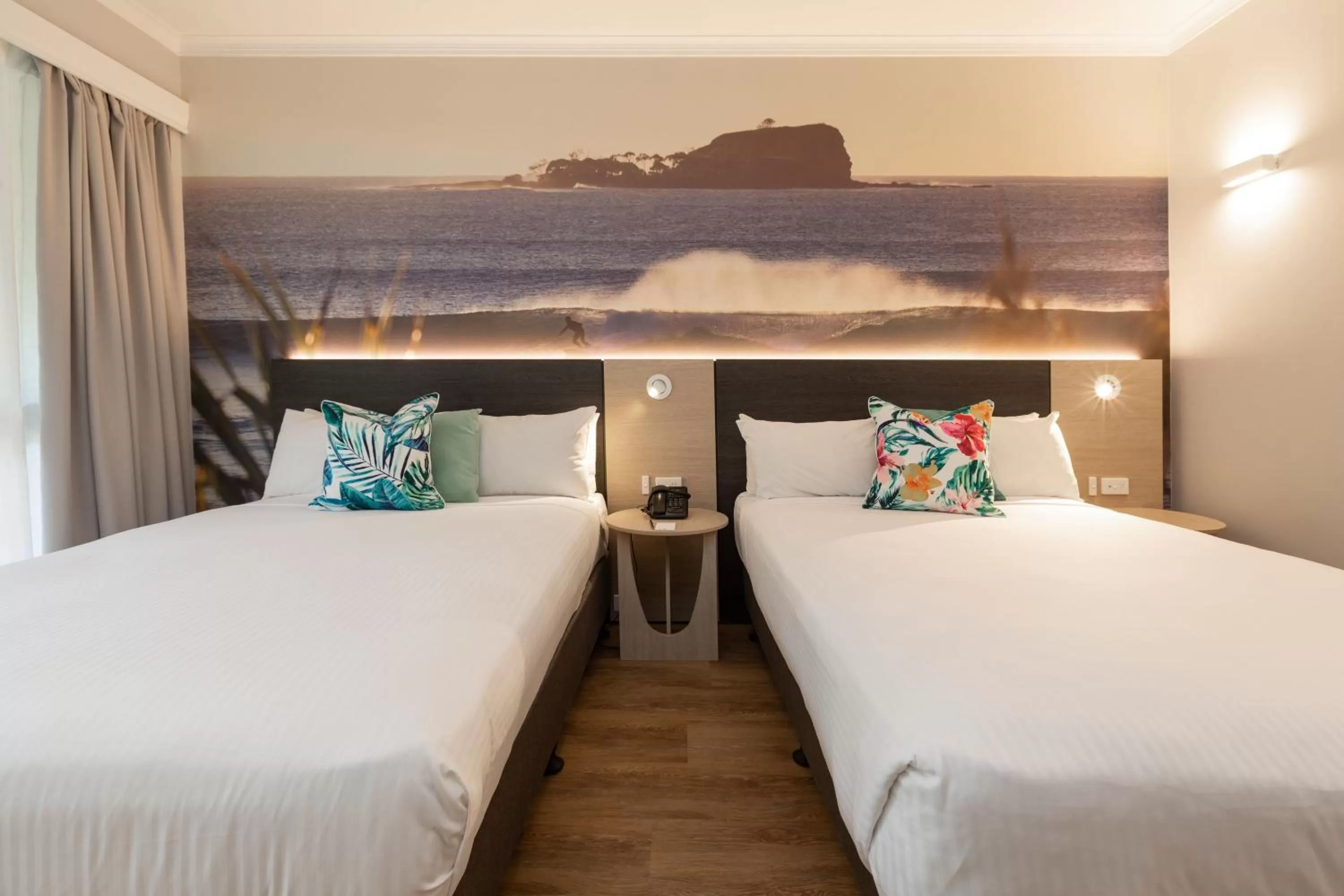 Photo of the whole room, Bed in Novotel Sunshine Coast Resort