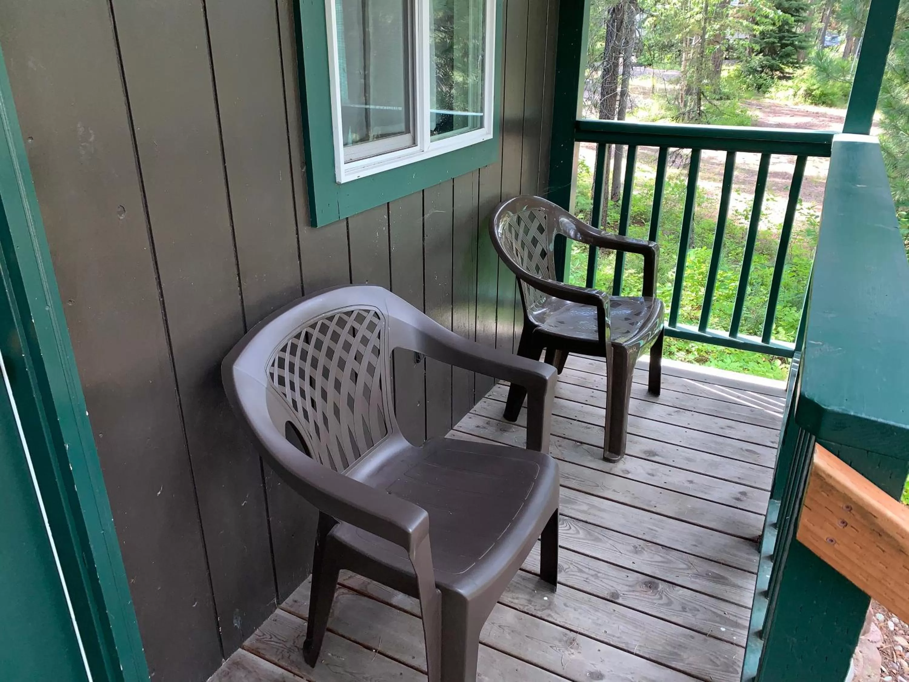 Patio in Glacier Haven Inn
