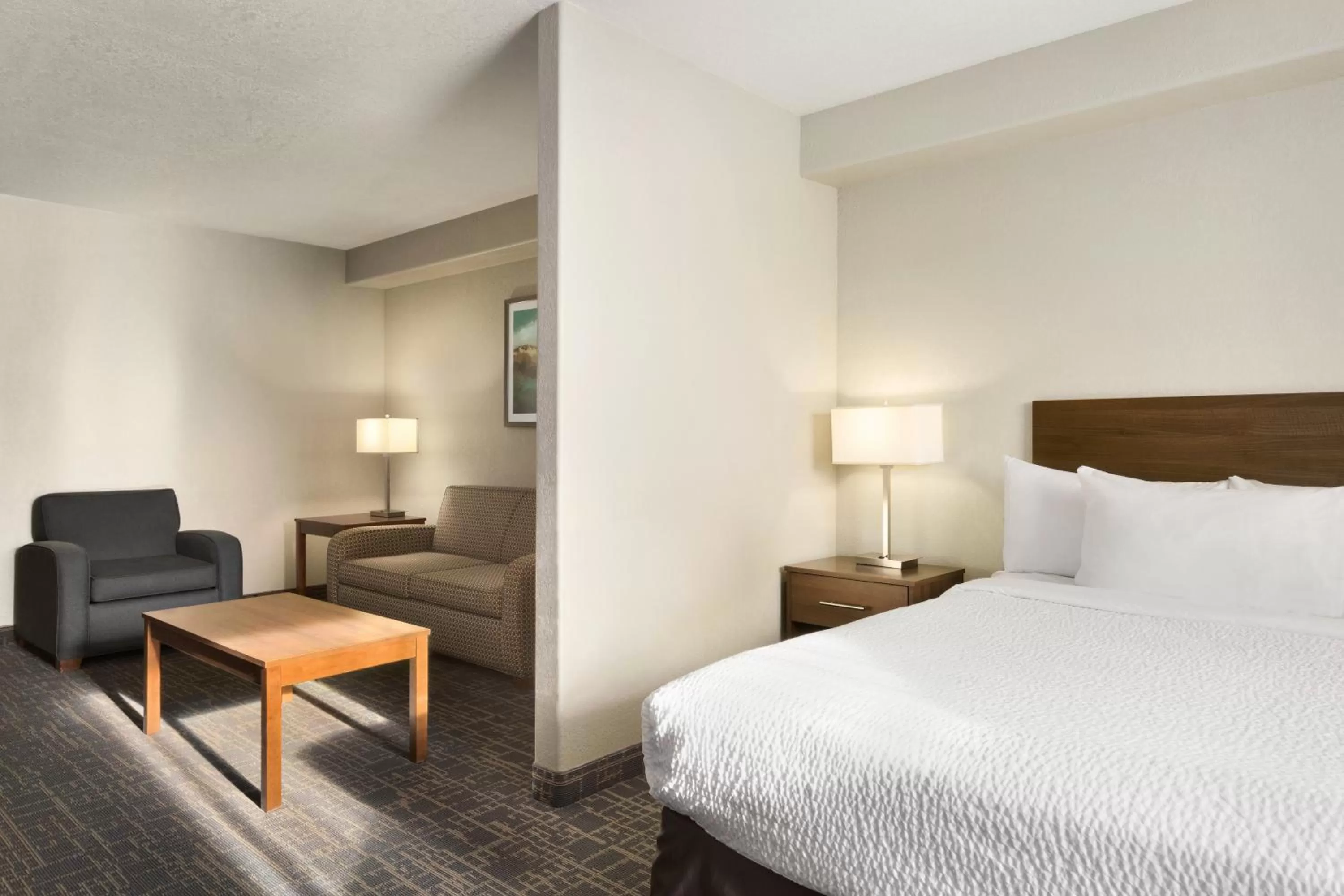 Photo of the whole room, Bed in Days Inn & Suites by Wyndham Yorkton