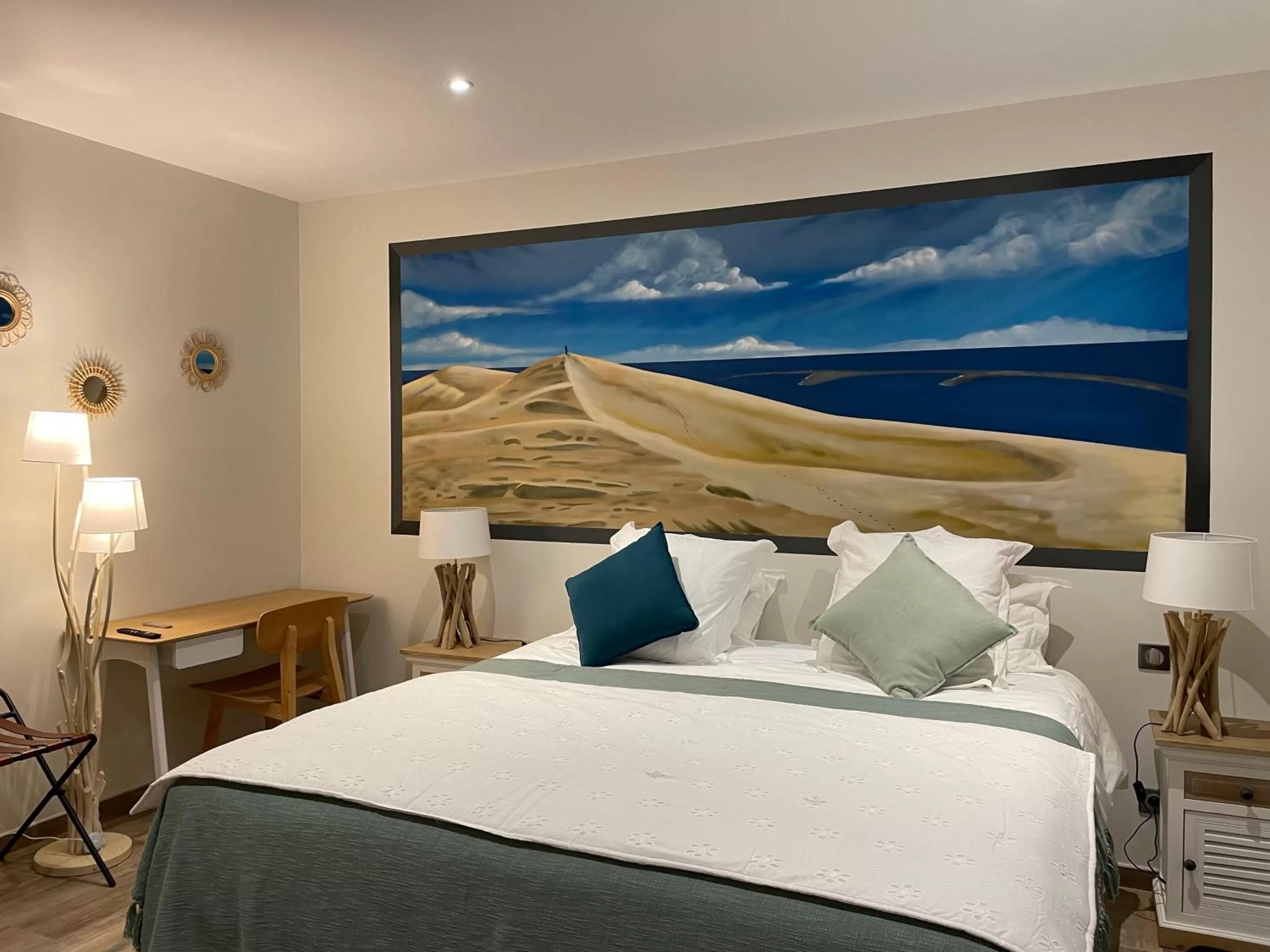 Photo of the whole room, Bed in VILLA MADY