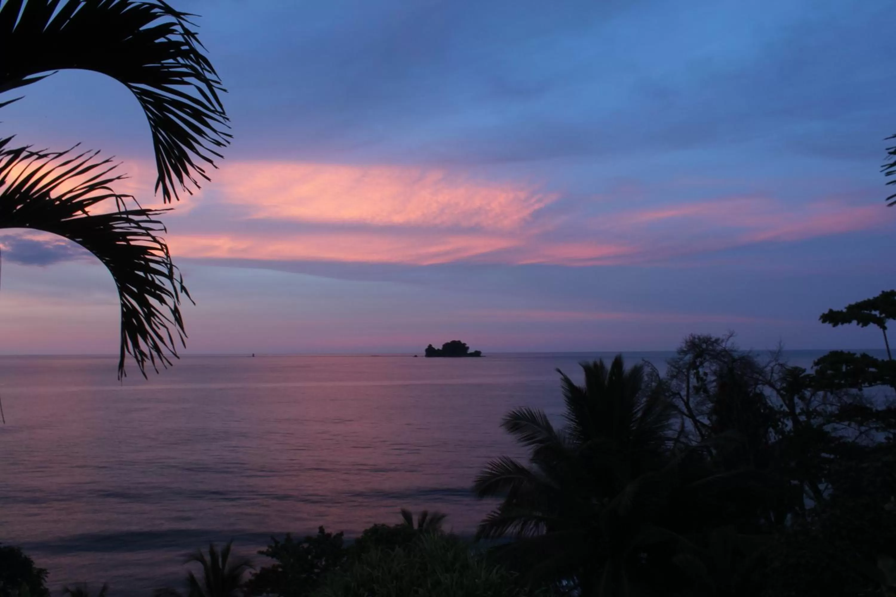 Sunset in Bird Island Bungalows