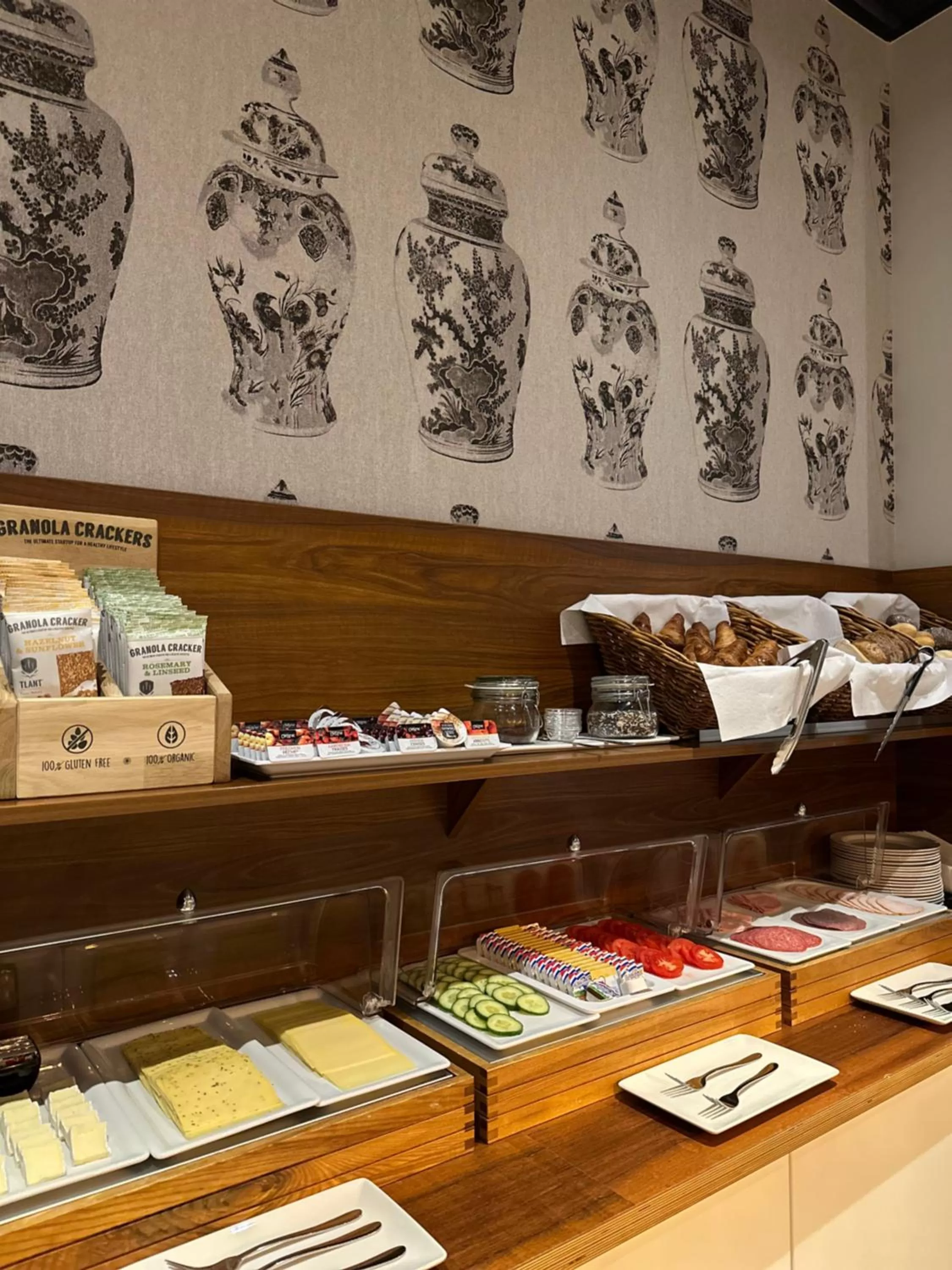 Breakfast in Hotel Cornelisz