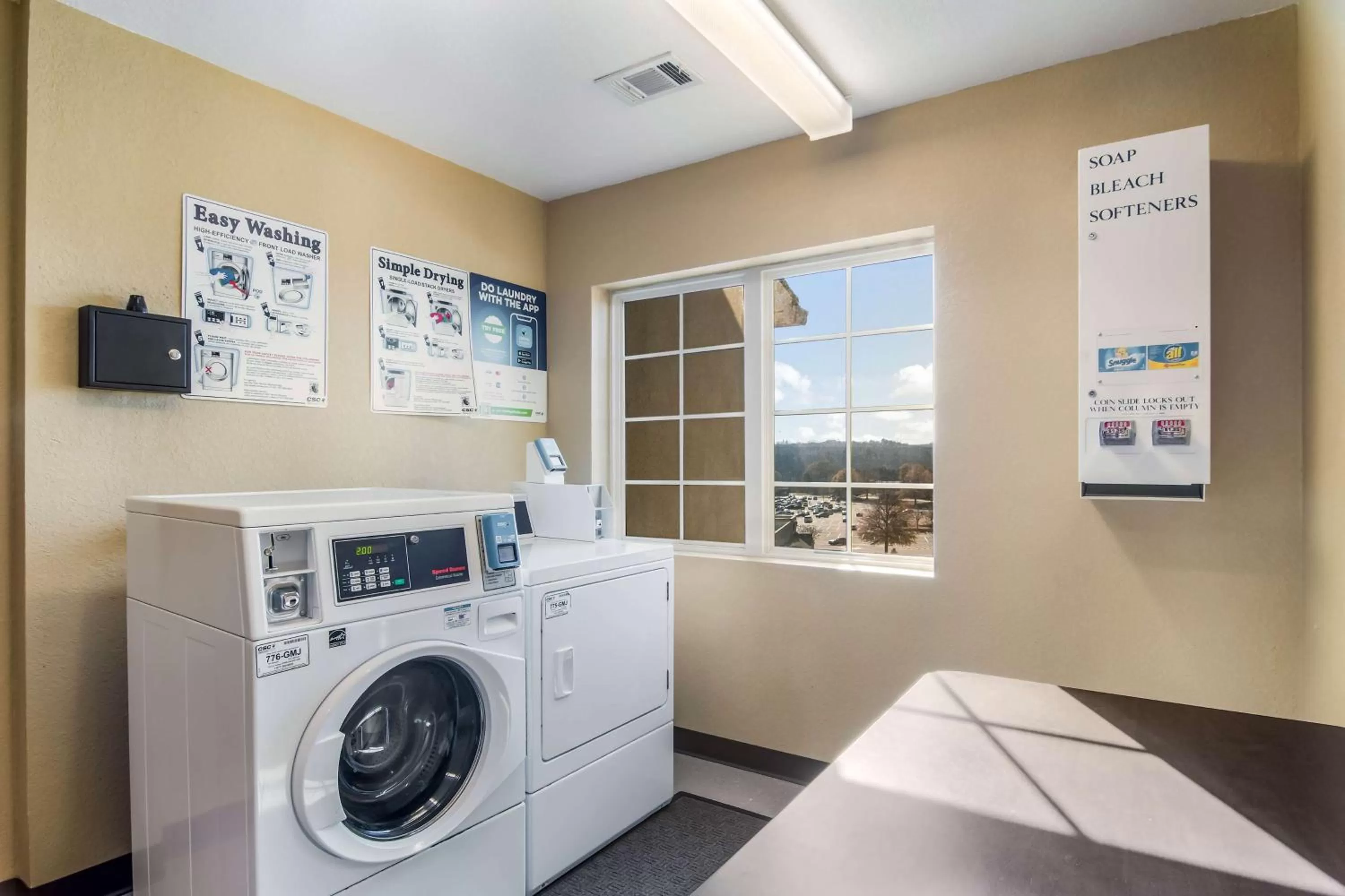 laundry in Motel 6-Canton, GA
