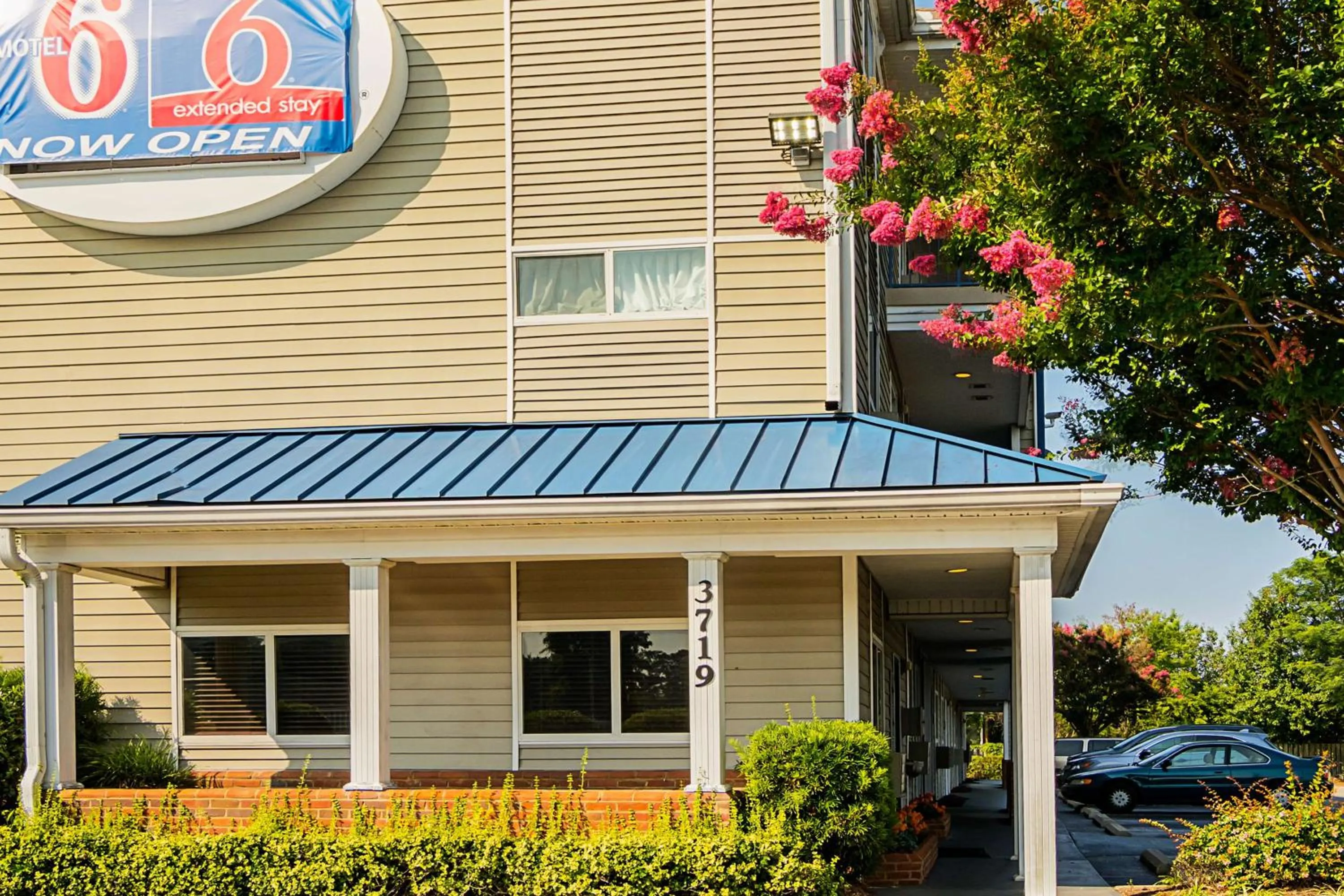 Property building in Motel 6-Fayetteville, NC - Fort Liberty Area