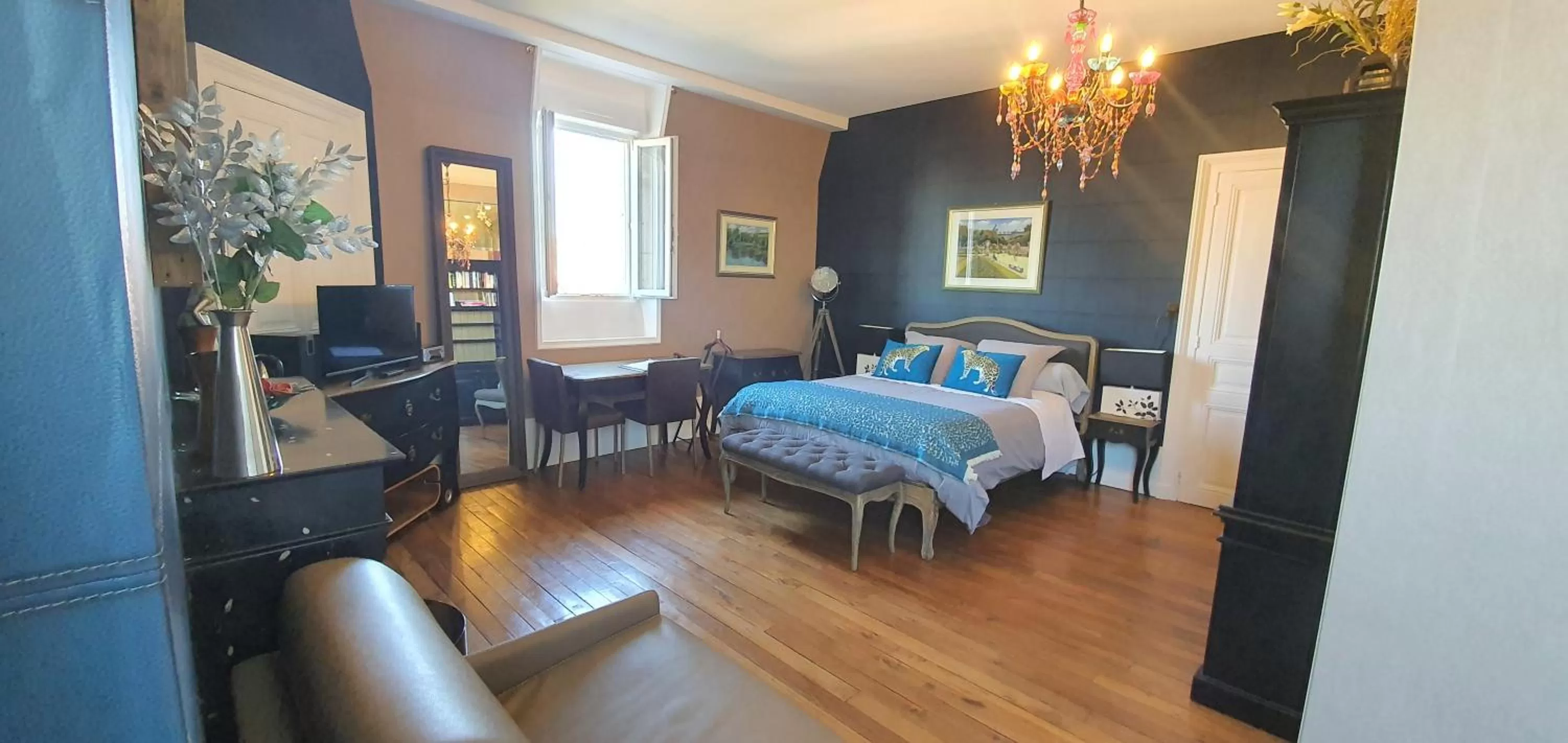 Bed in Villa Primerose