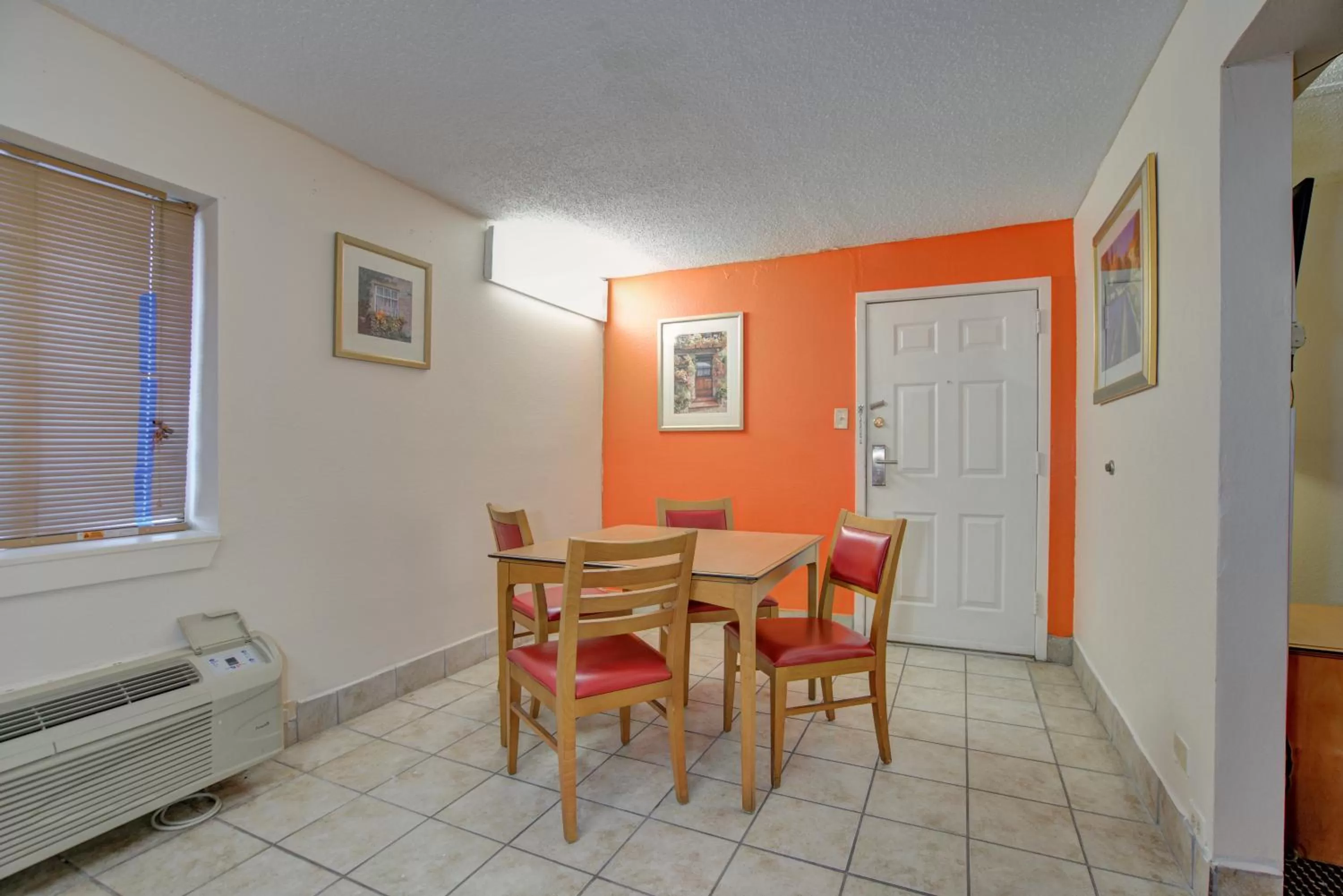 Americas Best Value Inn Laredo