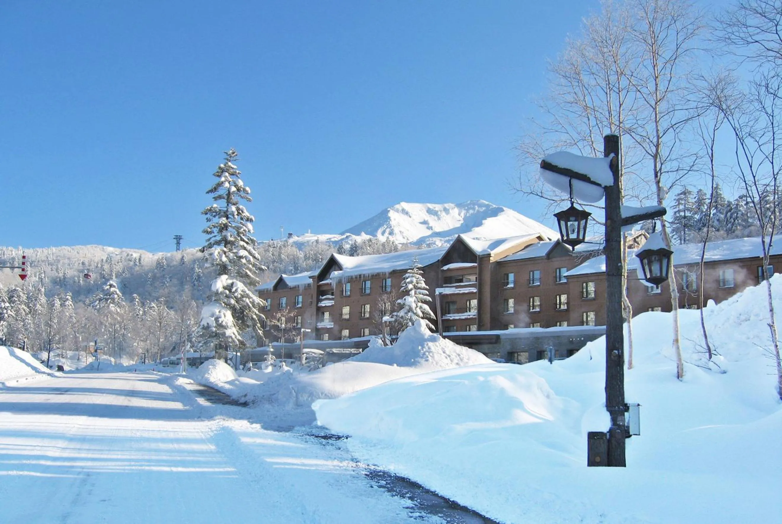 Property building in Higashikawa Asahidake Onsen Hotel Bear Monte