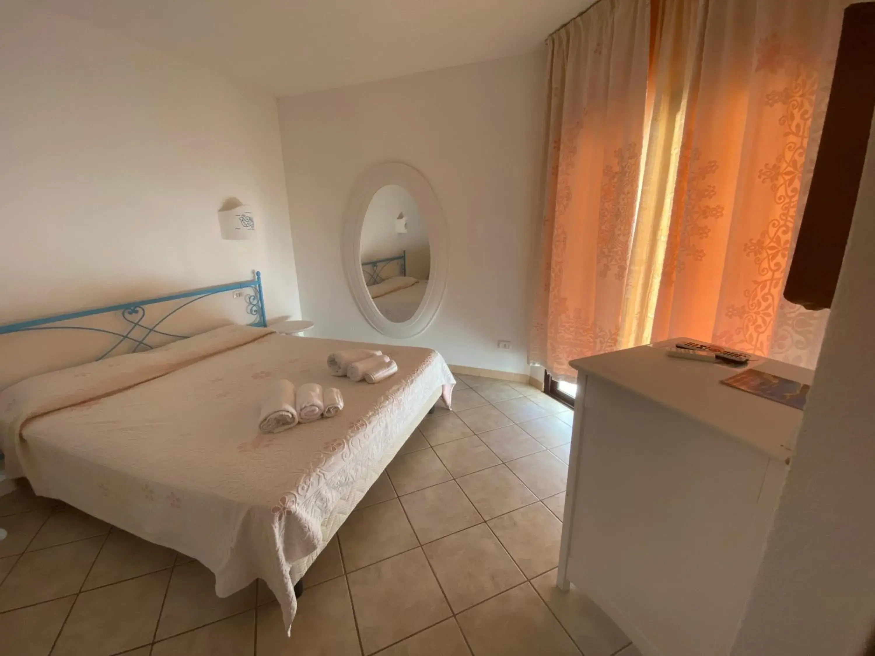 Double Room in Palau City Hotel Double Room in Palau City Hotel