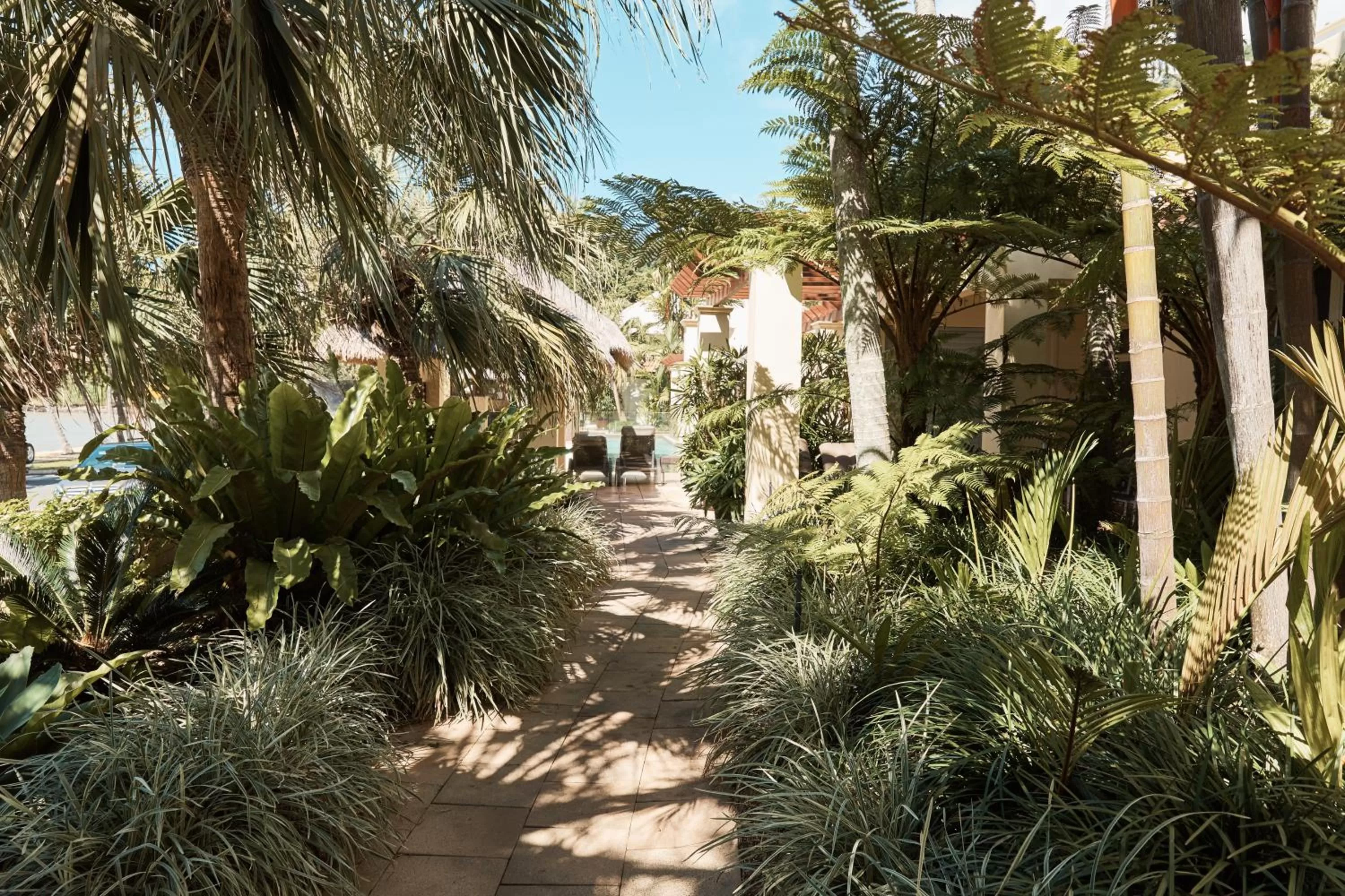 Facade/entrance in Sea Change Beachfront Apartments