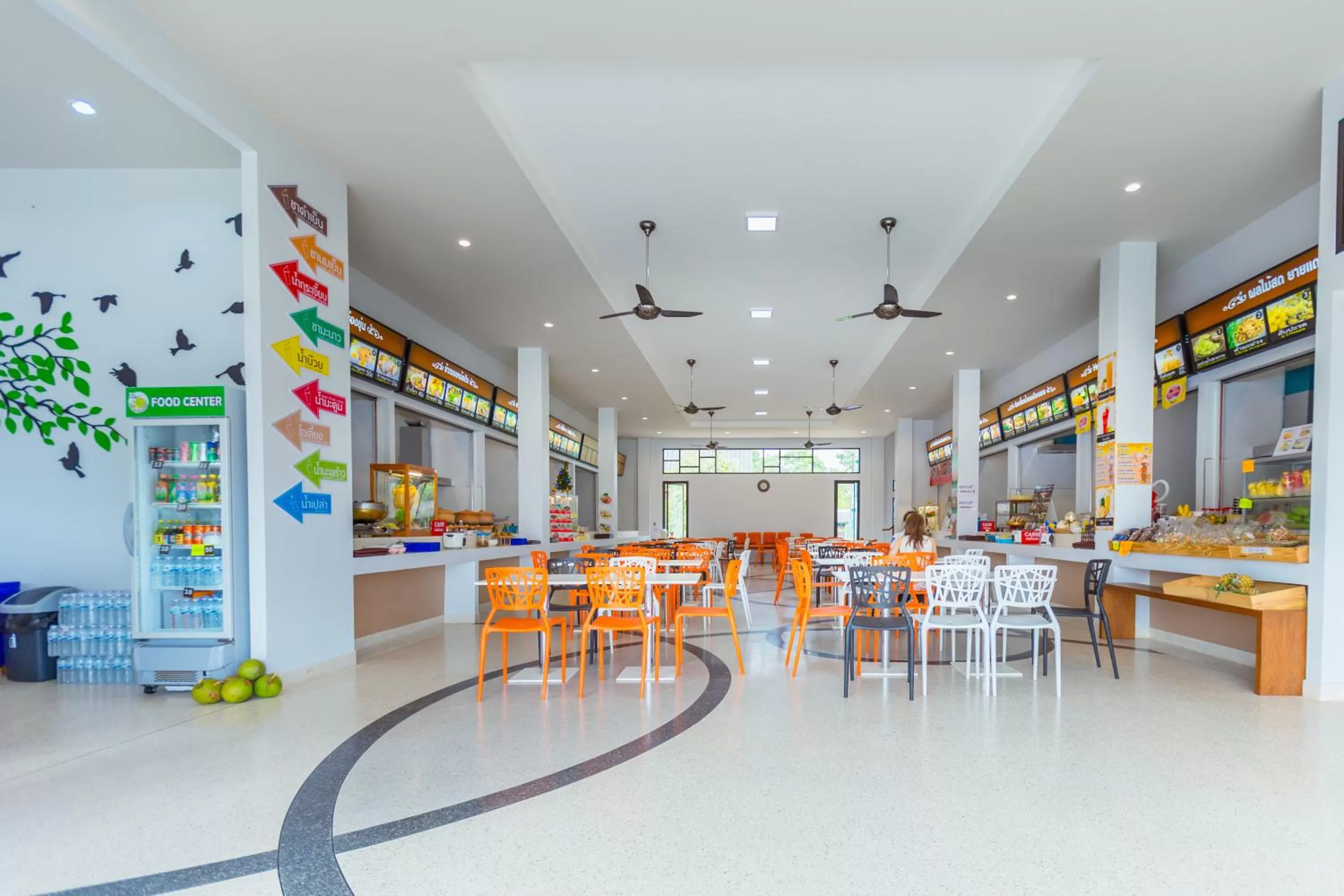 Property building in 777 Food & Bed