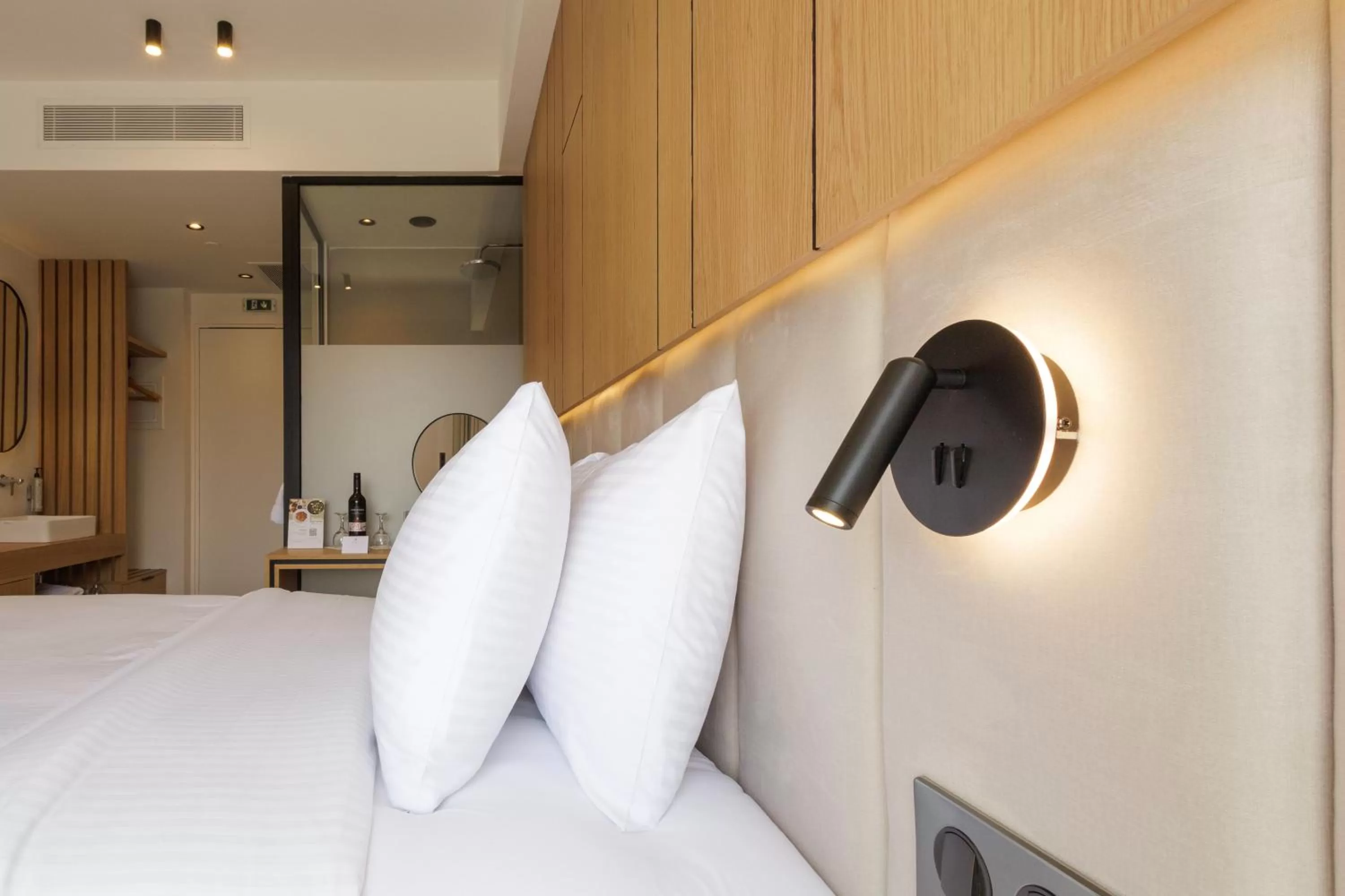 Bed in Hilton Garden Inn Athens Syggrou Avenue