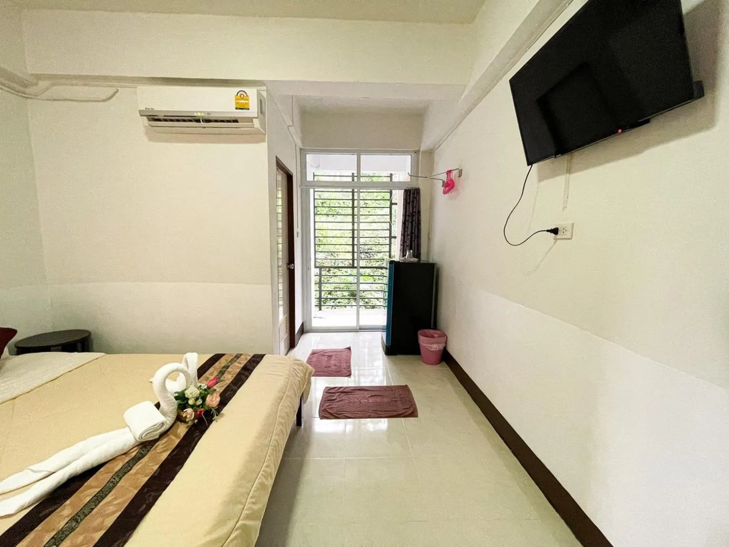 Bed in Rueangrat Hotel